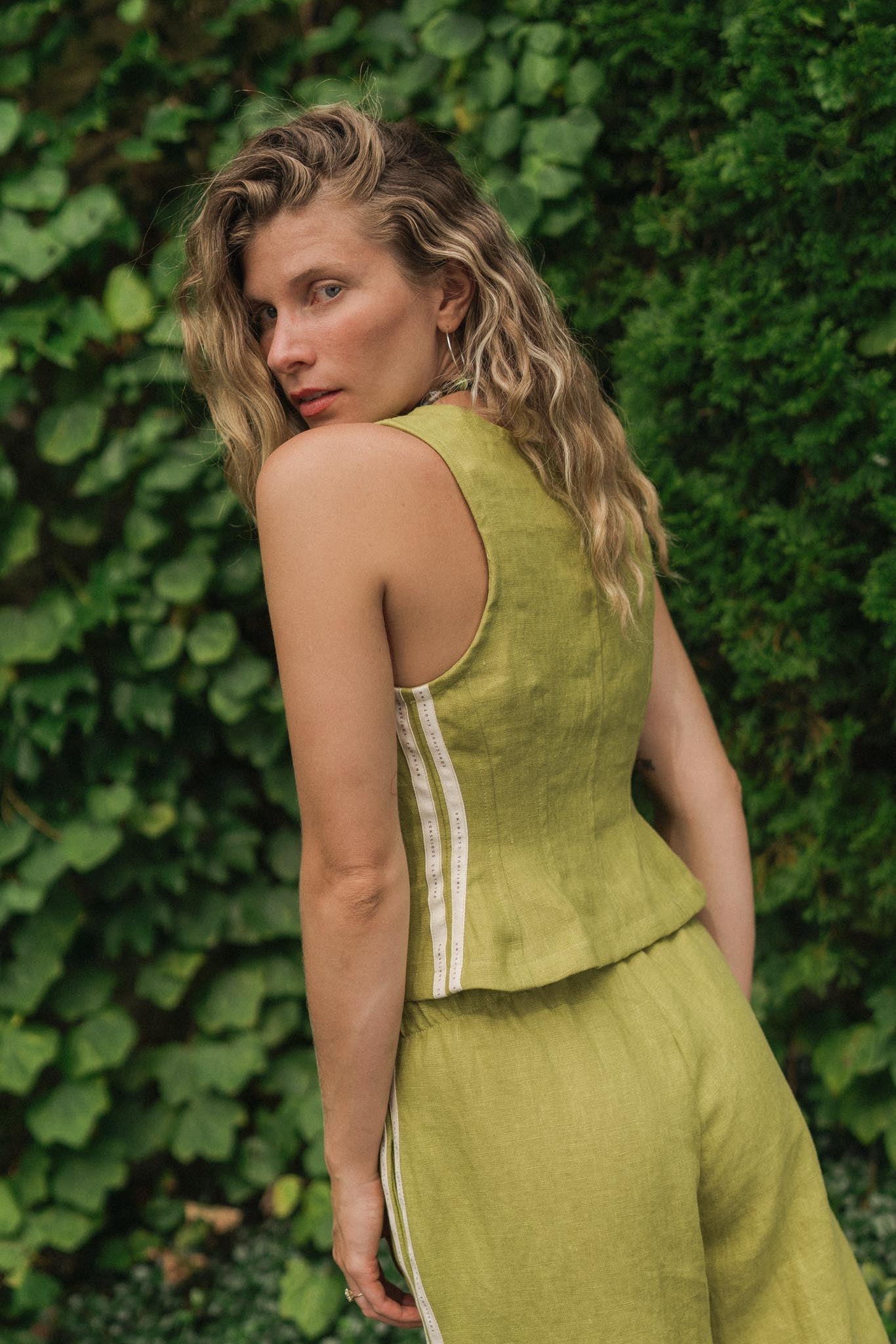 Katherine Vest in Citrus