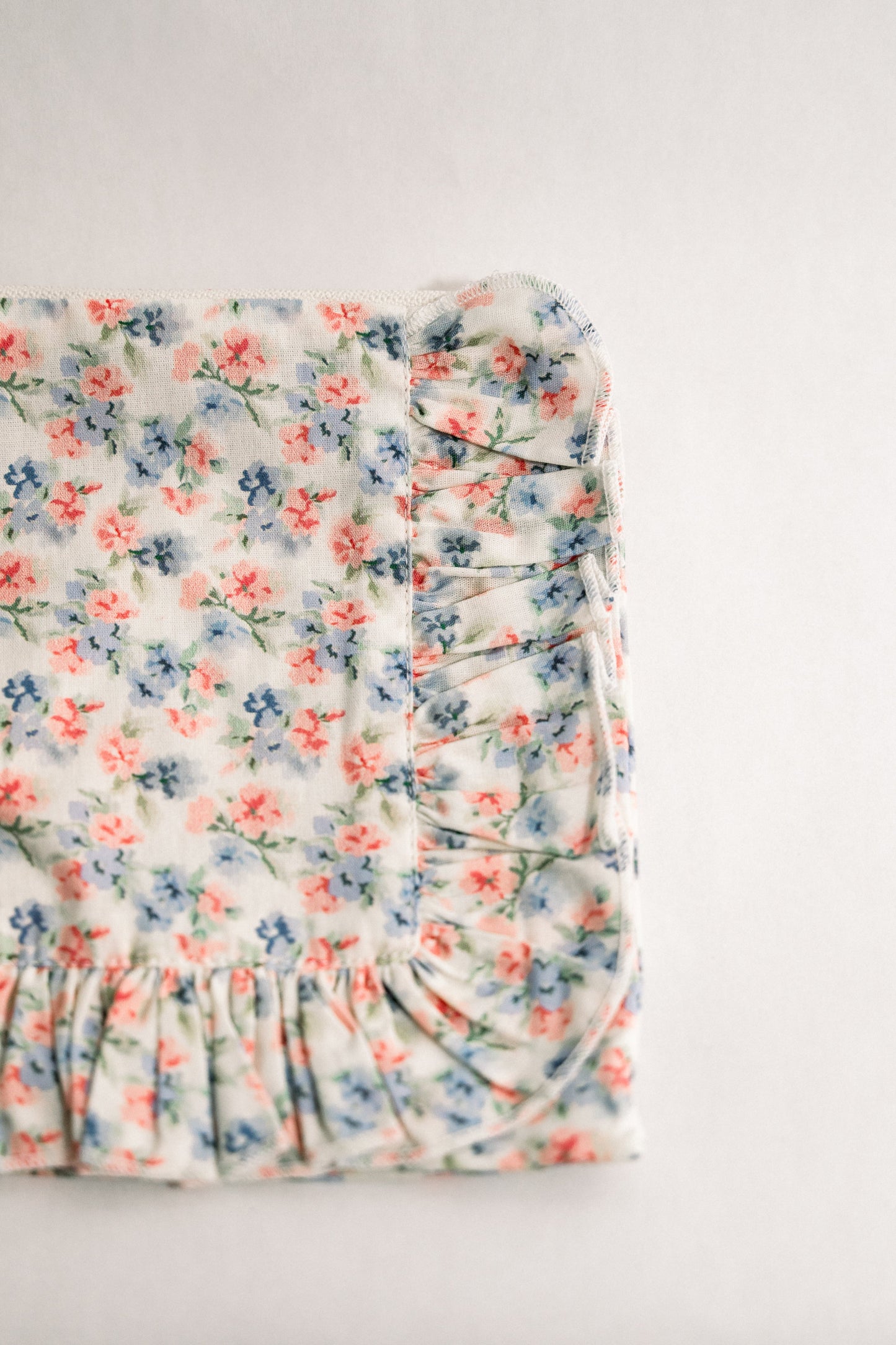 Vintage-Inspired Floral Pouch- Peony & Bluebell - Osadia Concept Store