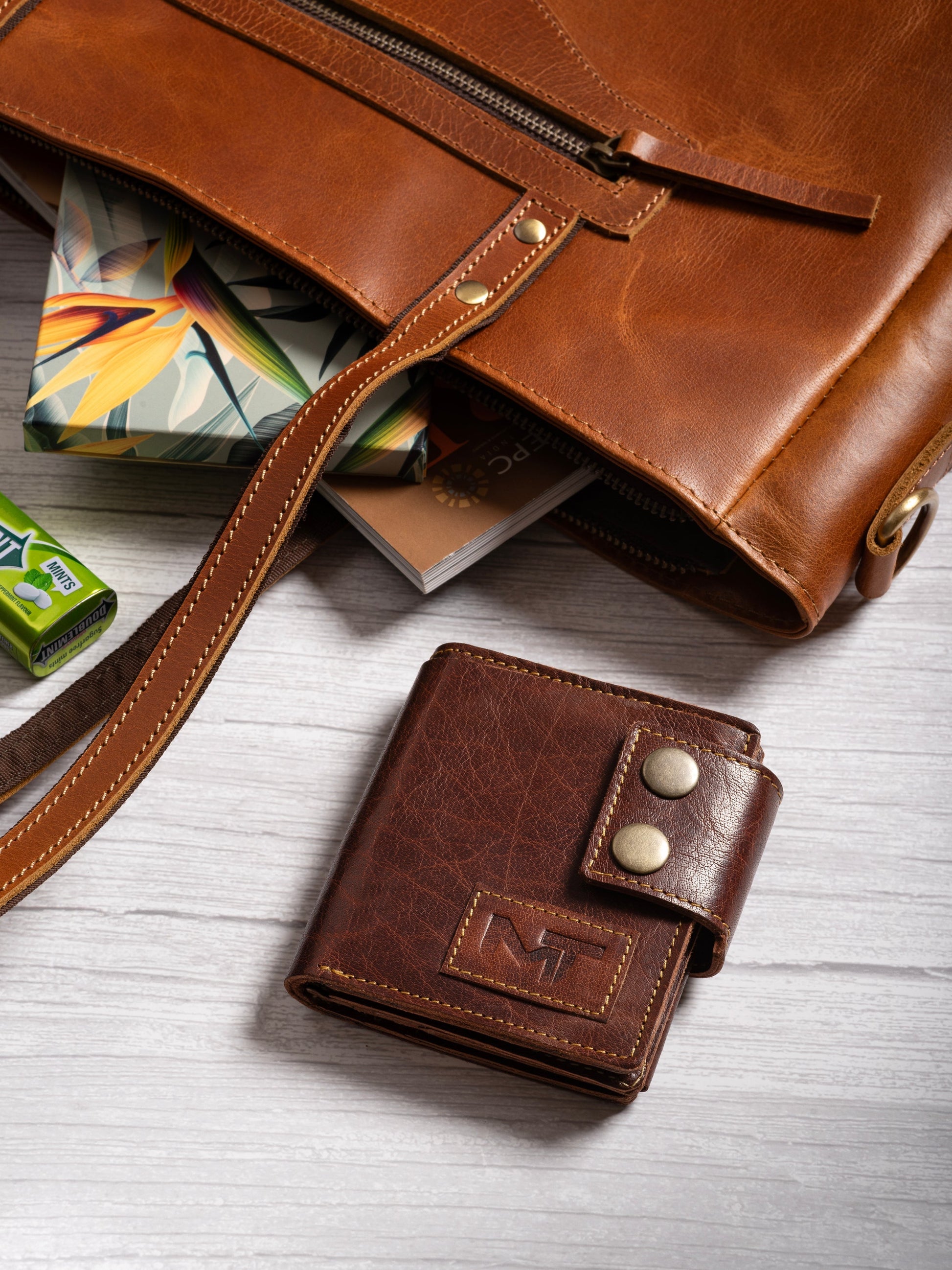 Swift Hold Wallet - Brown - Osadia Concept Store