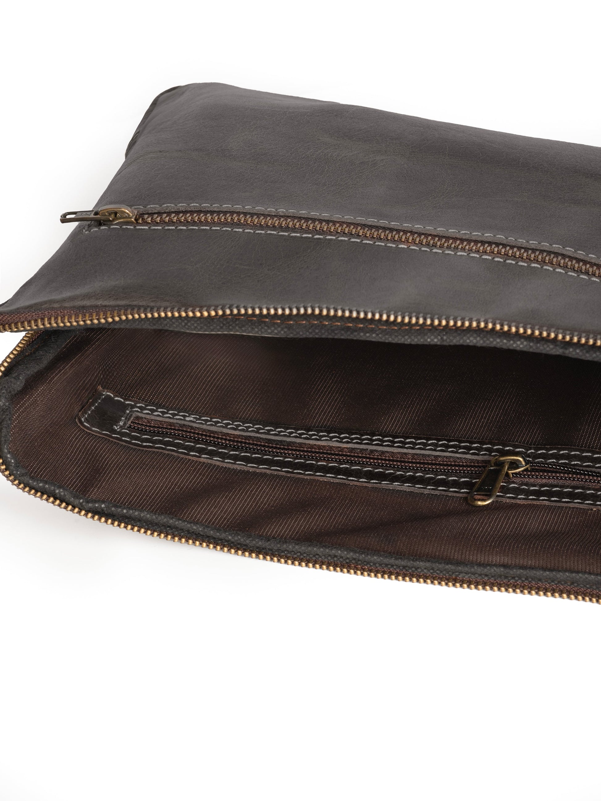 Brown Laptop Sleeve - Osadia Concept Store