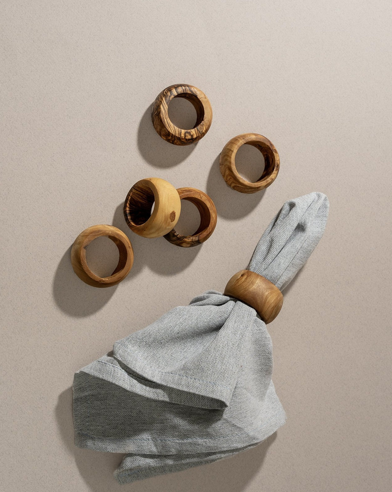 Natural Olive Wood Napkin Rings - Set of 6 - Osadia Concept Store
