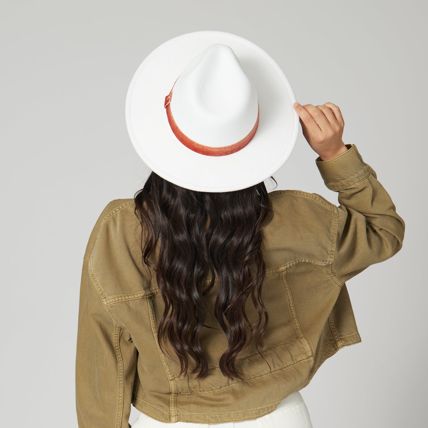Women's Faux Felt Fedora W/ Velvet Band