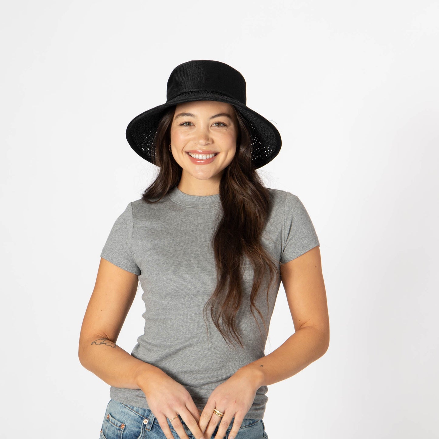 Women's Bucket Hat with Collapsible Crown