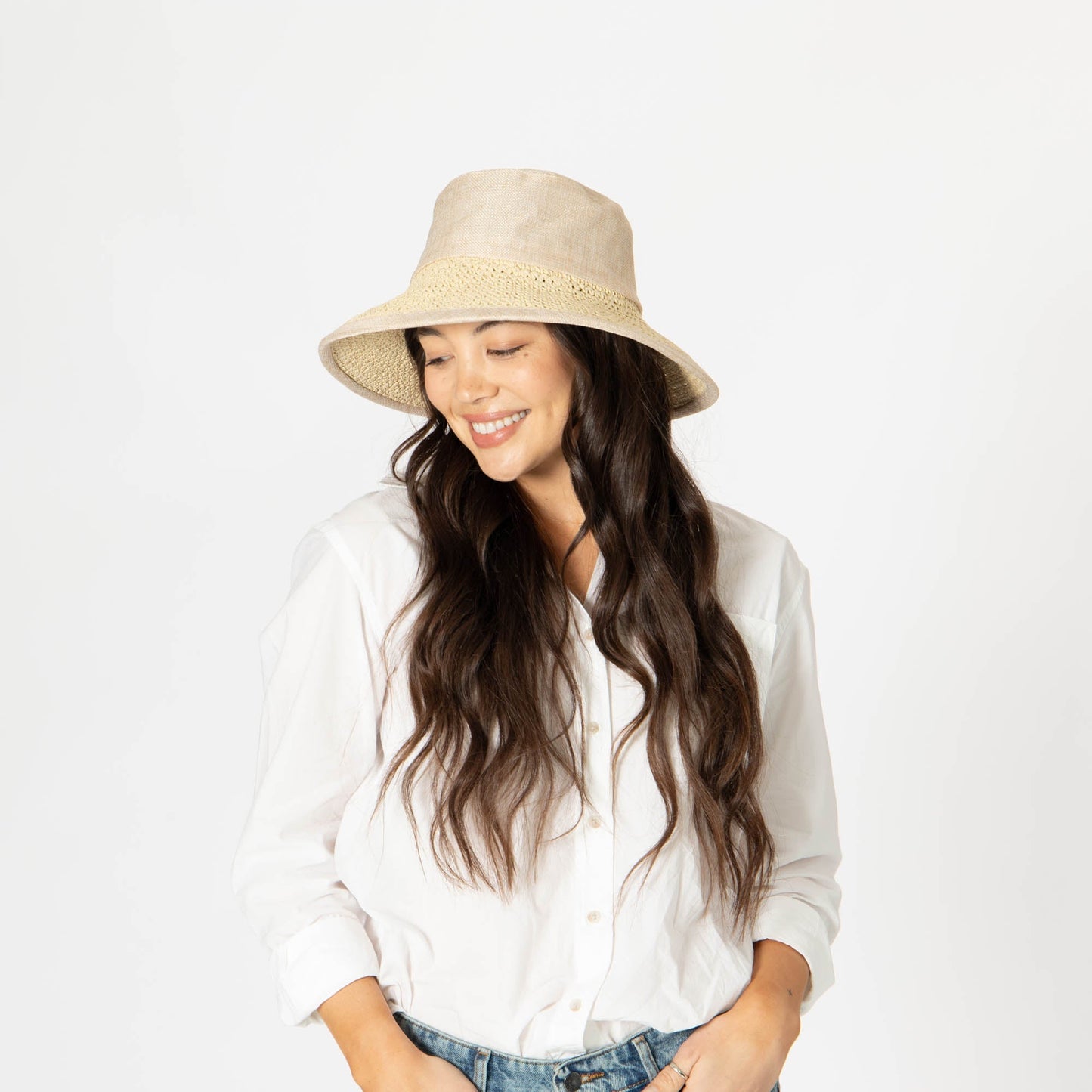 Women's Bucket Hat with Collapsible Crown