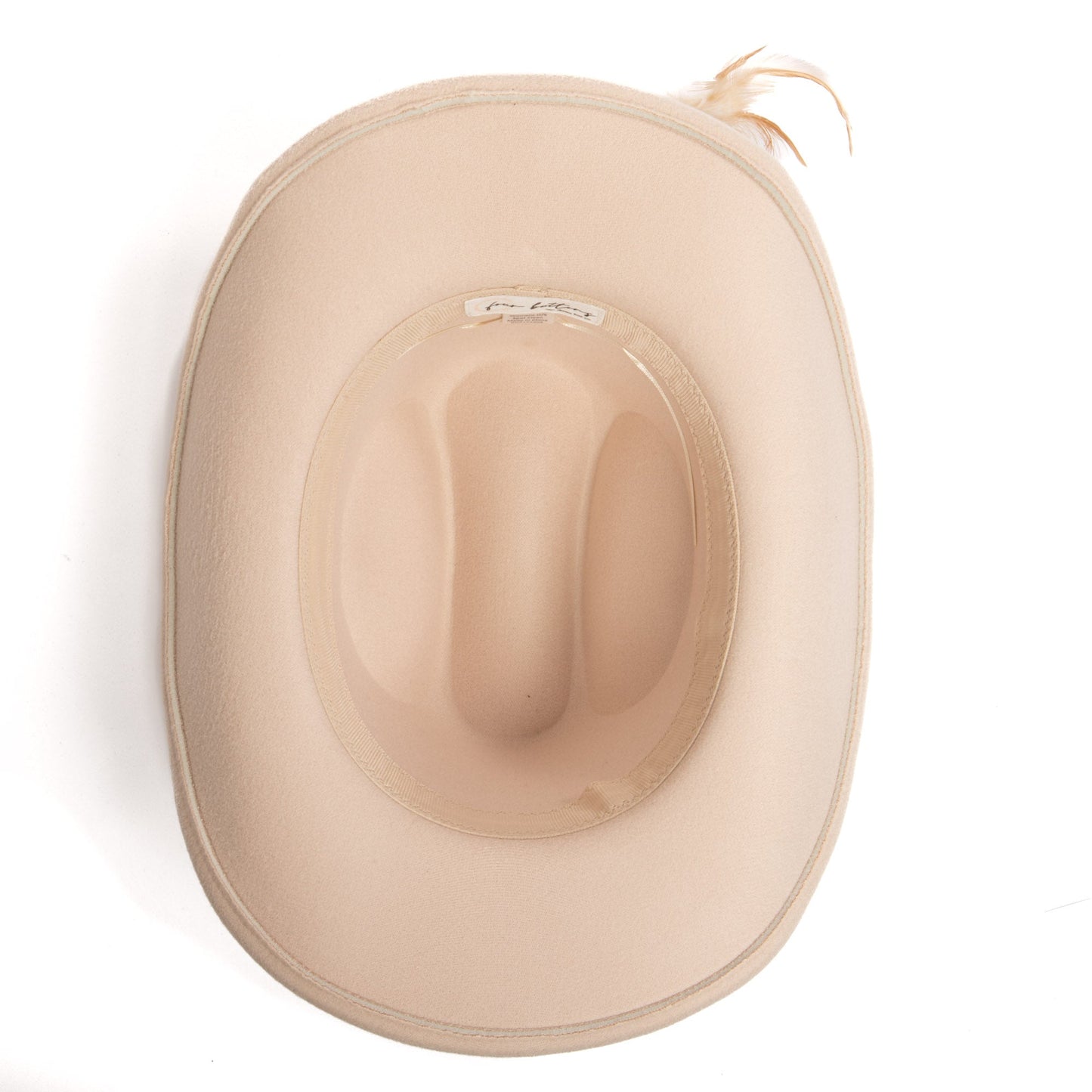 Cattleman's Crease Cowboy with Feathered Ends