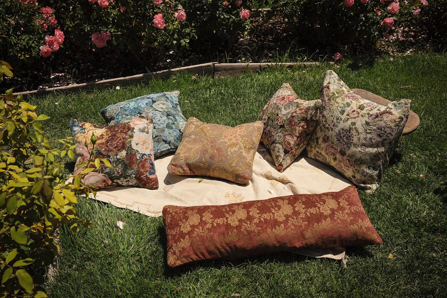 Elea Reversible Tapestry Long Lumbar