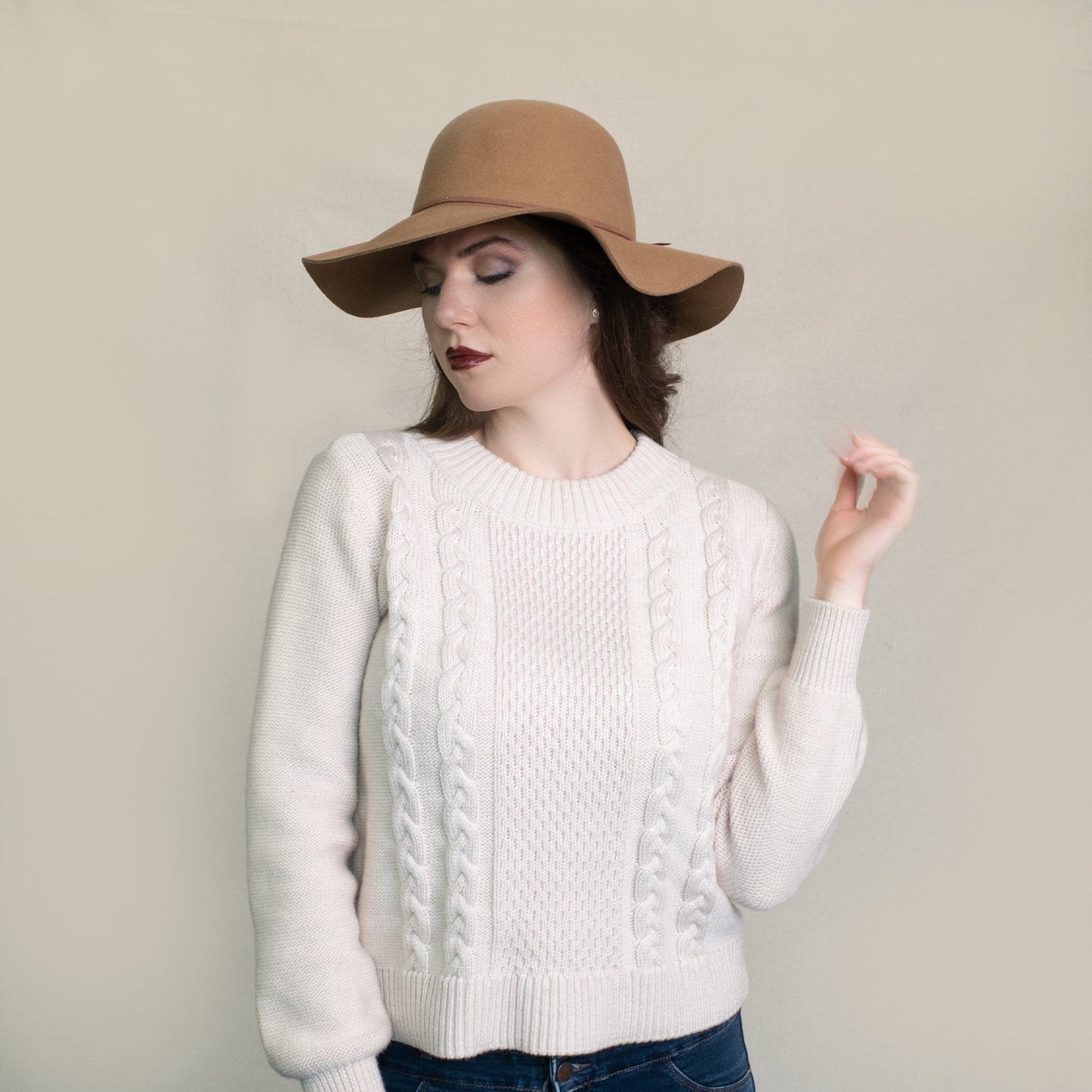Head West - Women's Floppy With Round Crown And Faux Suede Band