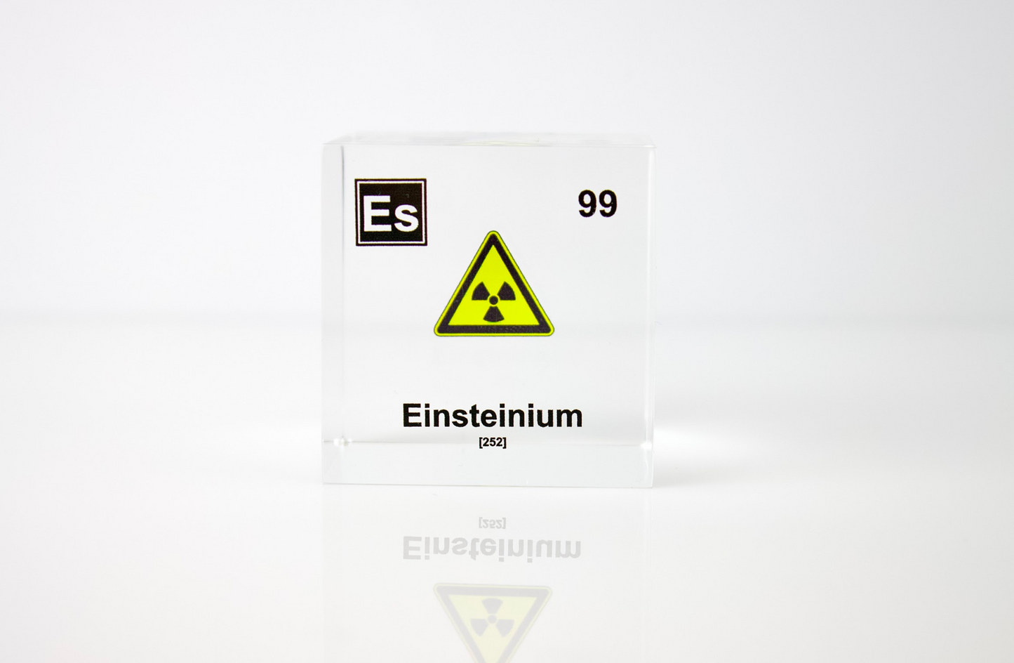 Einsteinium Element Cube