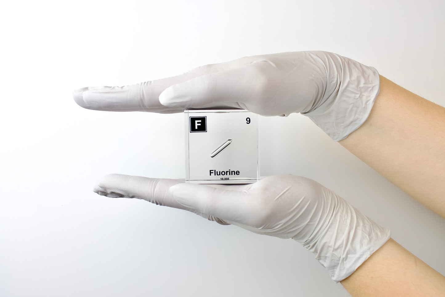 Fluorine Element Cube