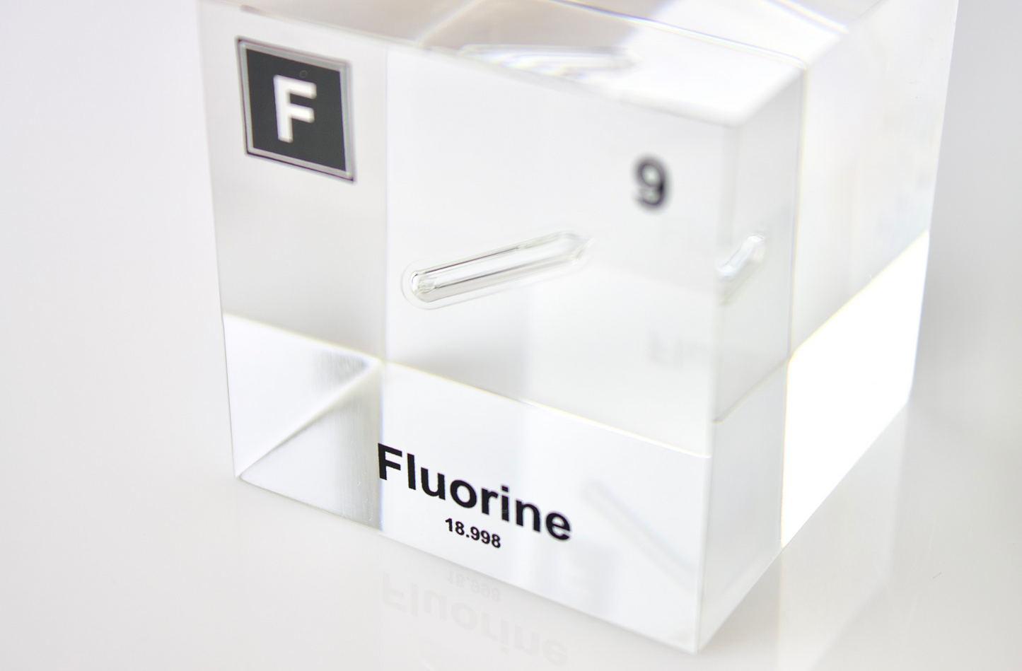 Fluorine Element Cube