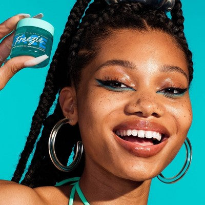 NYX Professional Makeup Face Freezie Cooling Primer + Moisturizer 1.69 fl oz - Imperfect Container - Osadia Concept Store