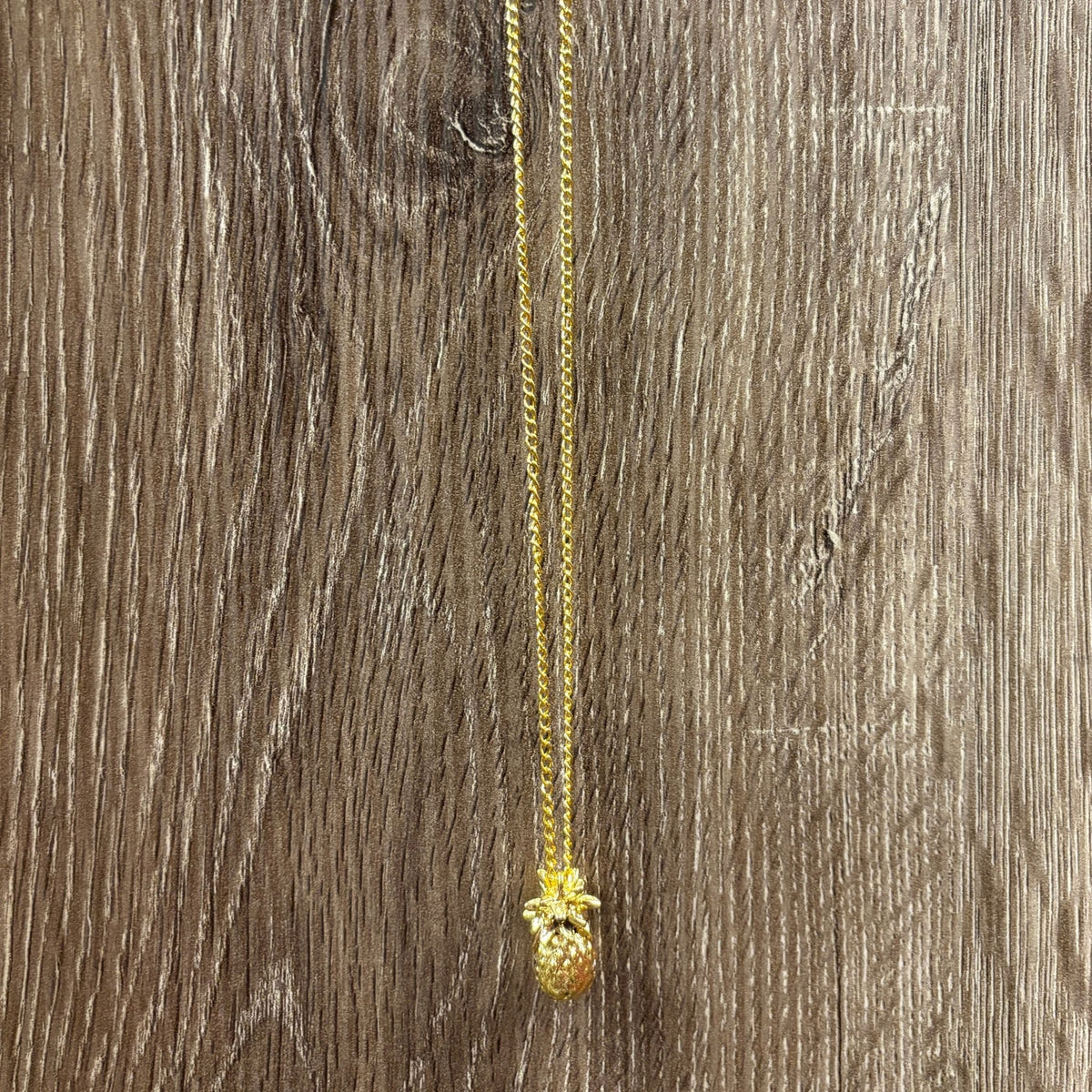 Gold Pineapple Pendant Necklace | Tropical Summer Jewelry