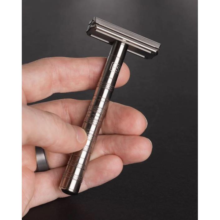 Henson Shaving [AL22-V2] Titanium Safety Razor