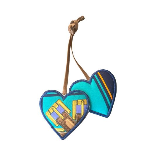 Sangles Scarf Double Heart Bag Charm