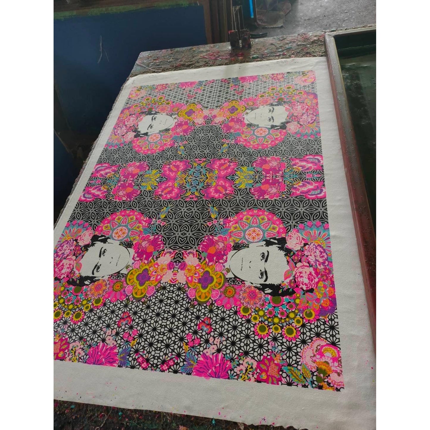 Frida Kahlo Printed Pencil | Brush Boho Colorful Case - Thailand - Osadia Concept Store