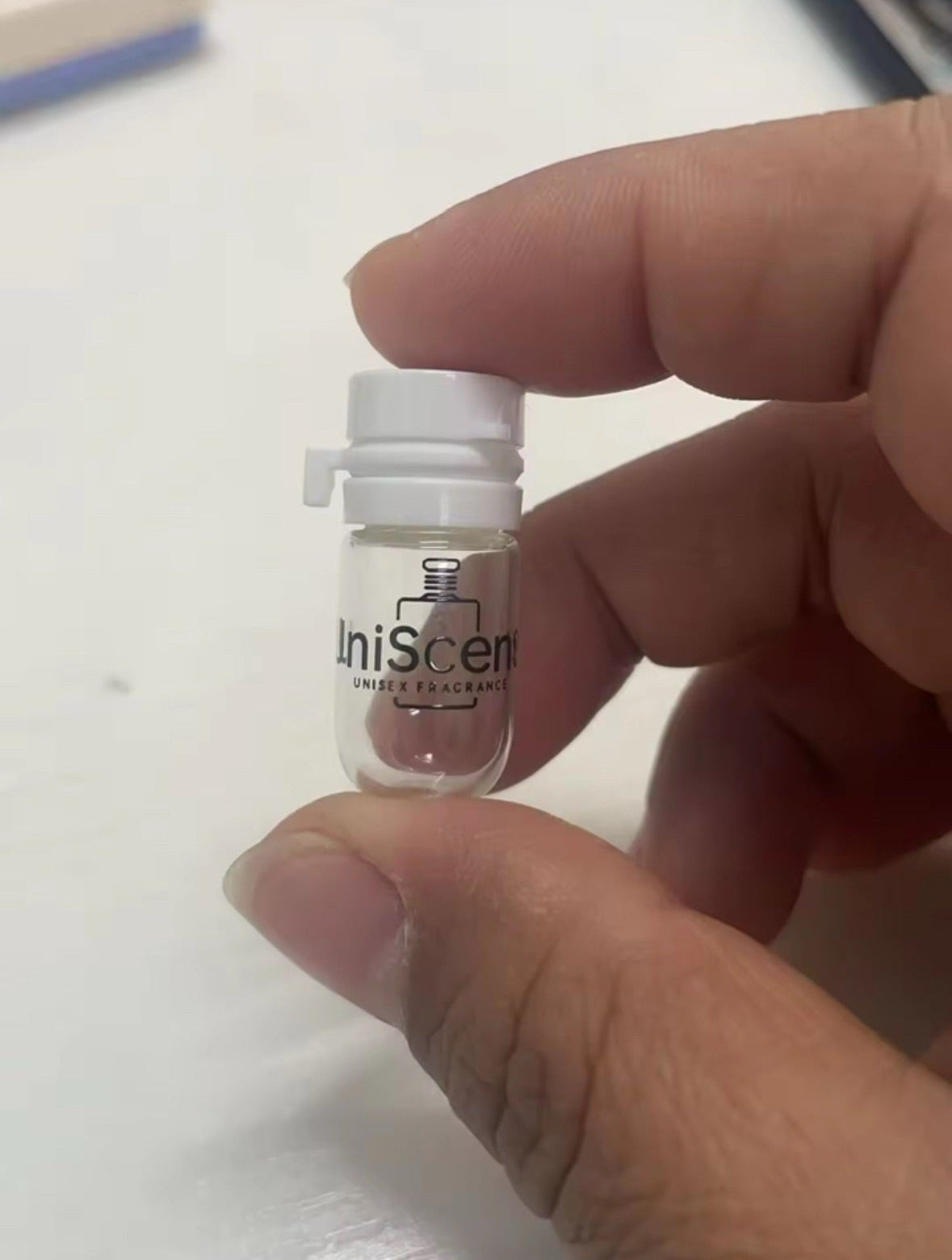 Pocket Vials (MWA Exclusive!!) – 1.5 ml Disposable Pocket Perfume Vials - Osadia Concept Store