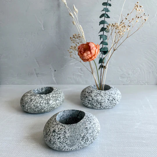 Beach Stone Ikebana Vase