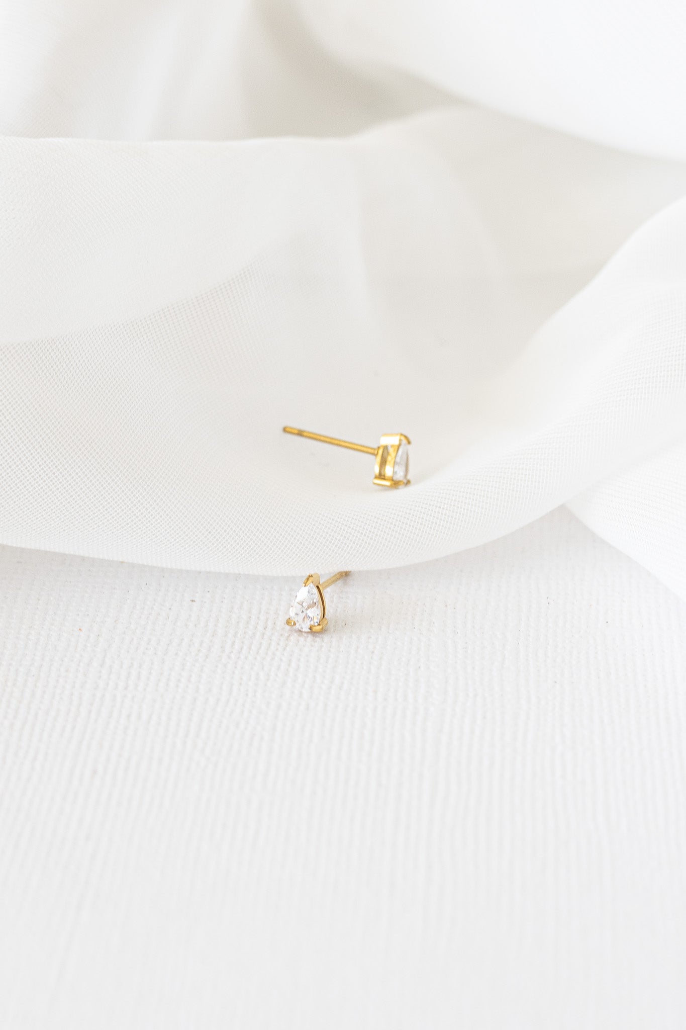 Raindrop Stud