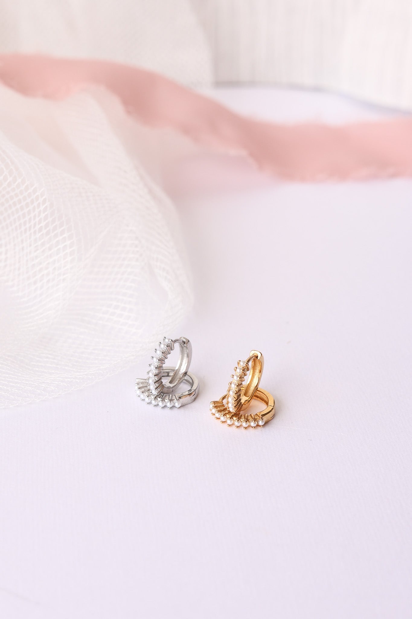 Pearl Mini Hoop - Osadia Concept Store