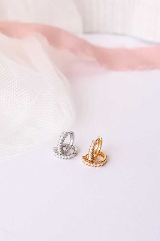 Pearl Mini Hoop - Osadia Concept Store