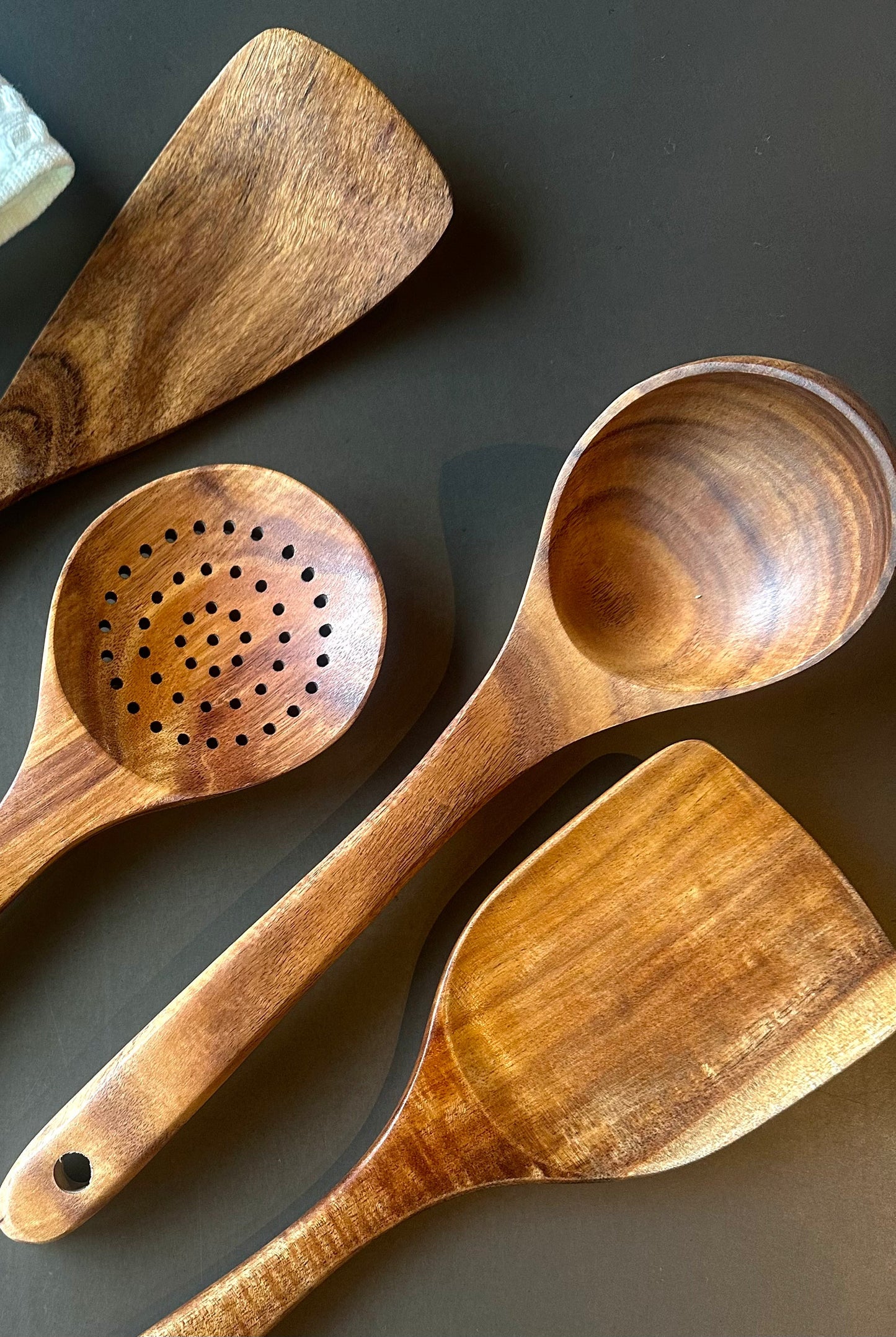 Teak Wooden Utensils, Set of 4 - Osadia Concept Store