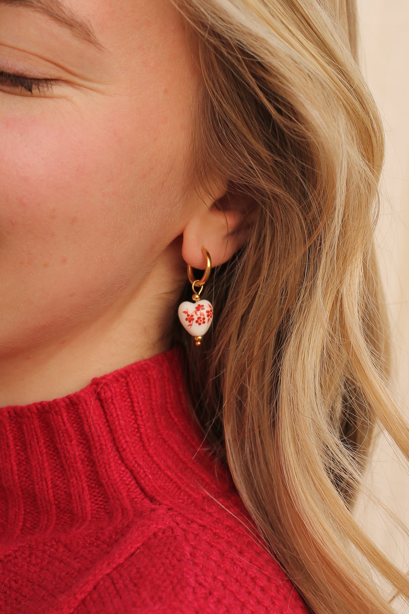 Bella Hoop in Red - Osadia Concept Store