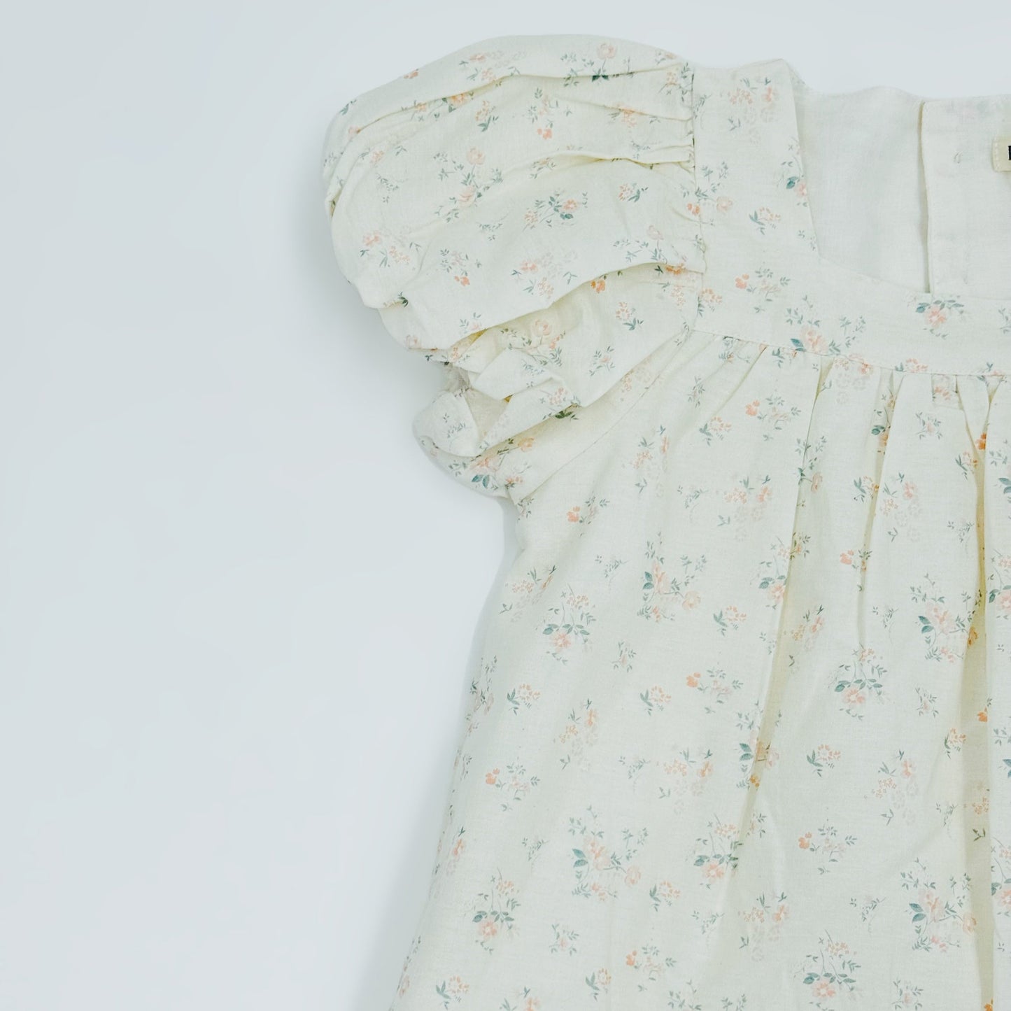 Ruffle Hem Weekend Dress-Cottage Floral - Osadia Concept Store