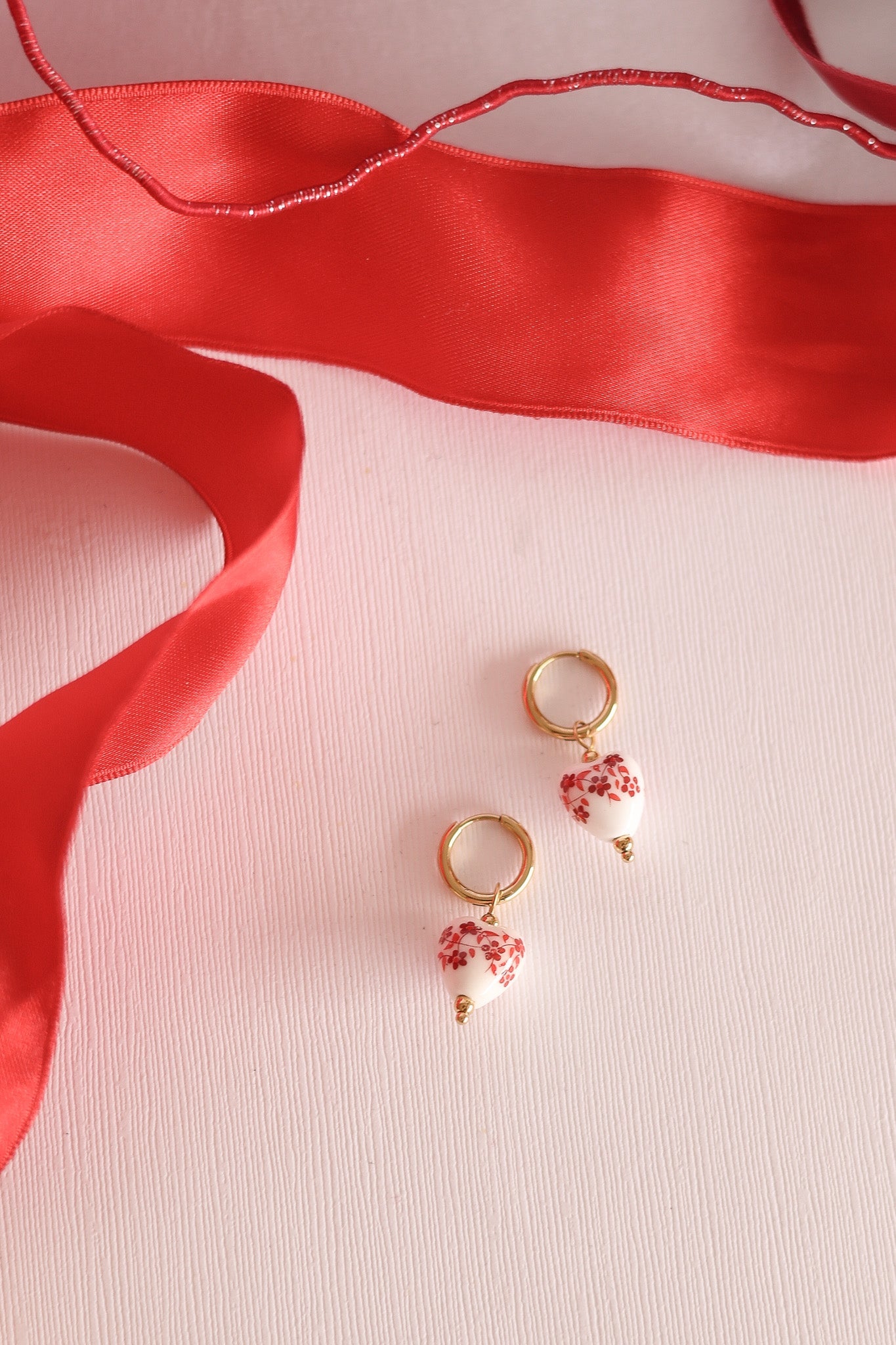 Bella Hoop in Red - Osadia Concept Store