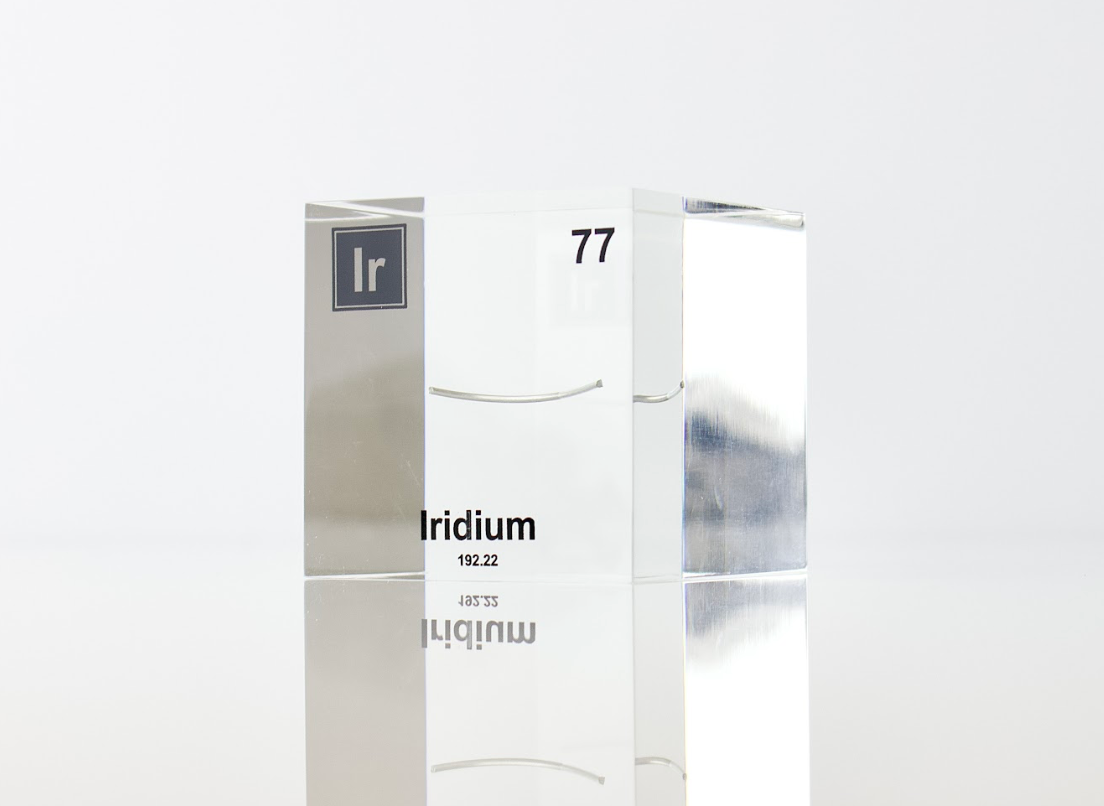 Iridium Element Cube