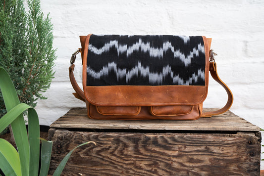 Woven K'at Camera Bag - Black Stripe