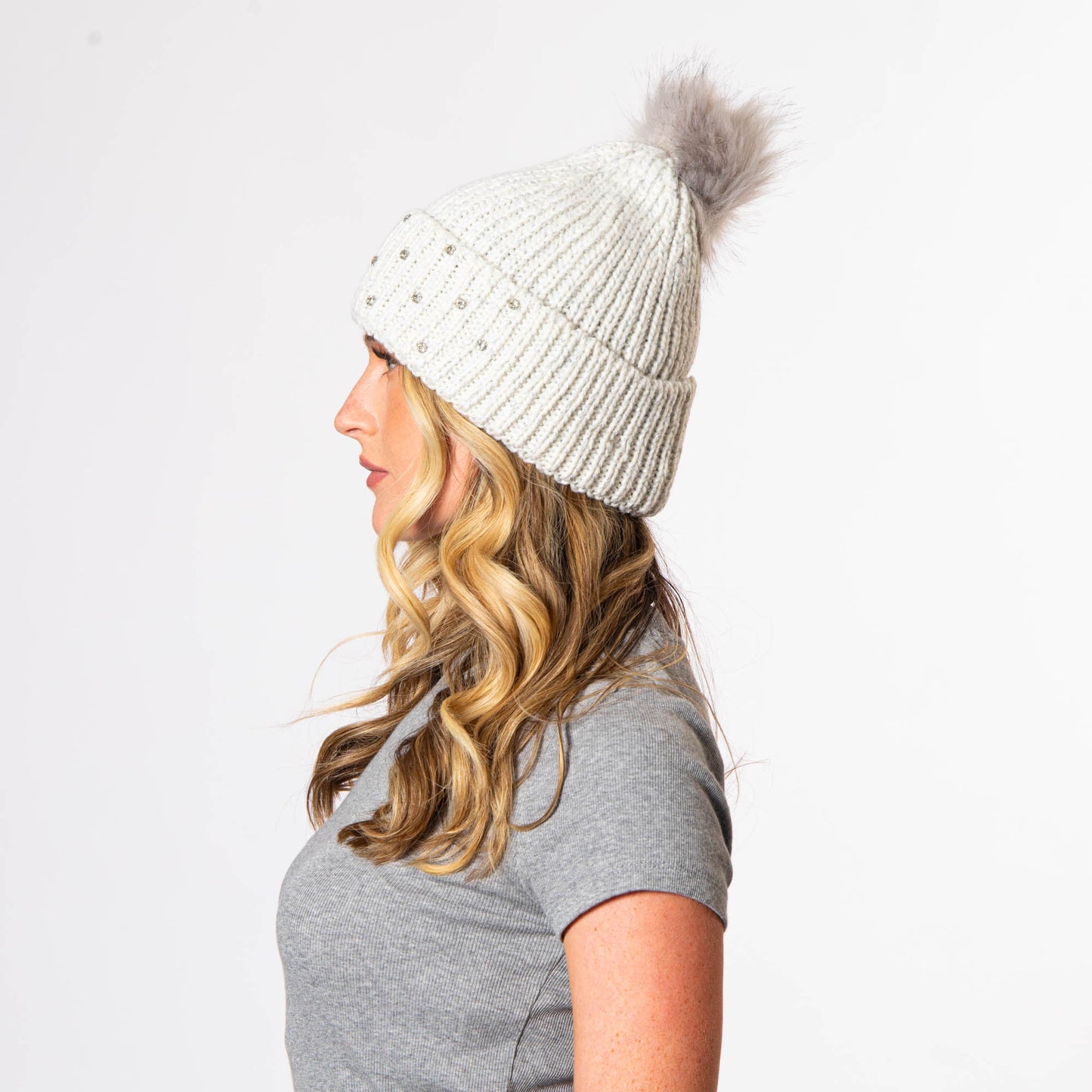 Roca - Ribbed Knit Beanie with Pom