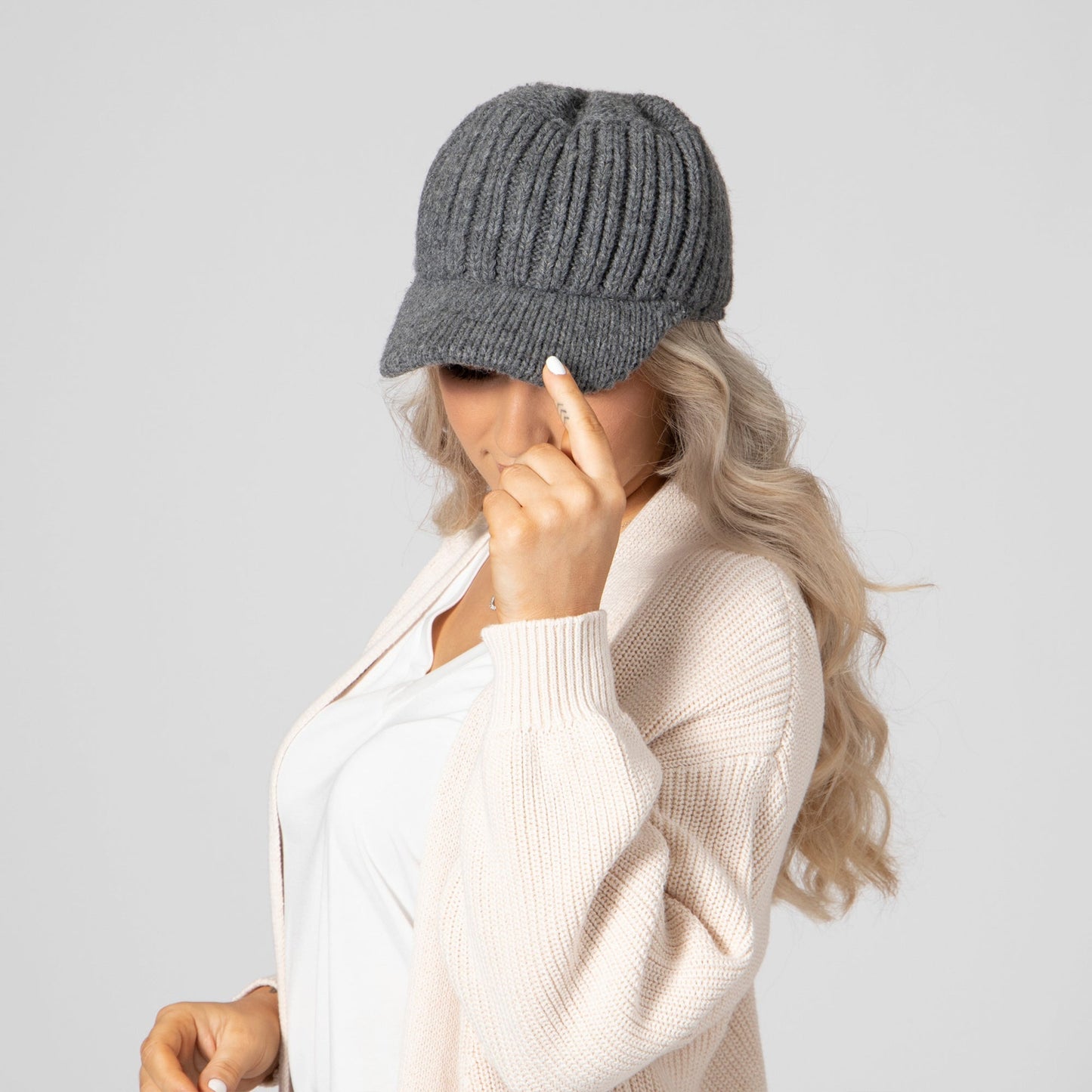 Women's Ribbed Knit Cap
