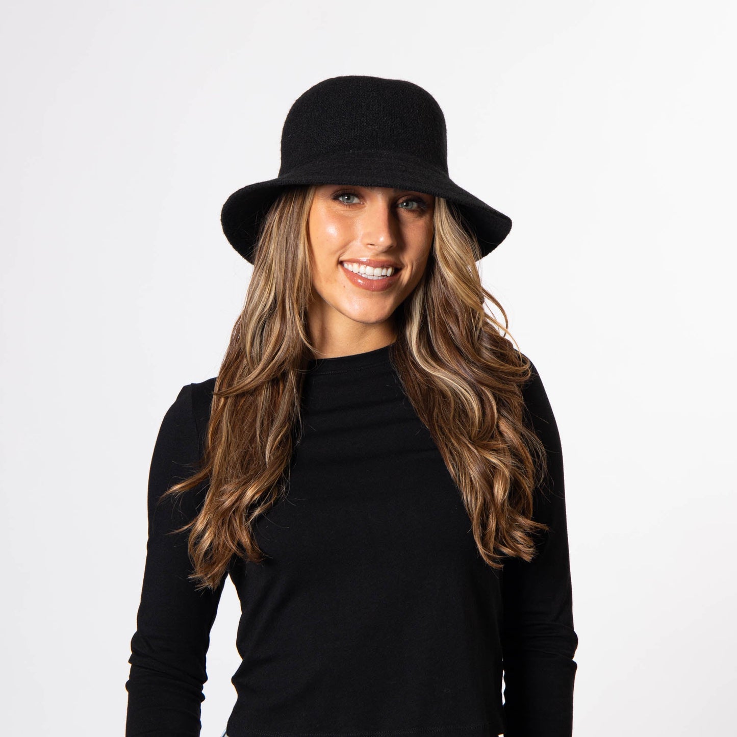 Jean Ann - Bucket with Velvet Bow