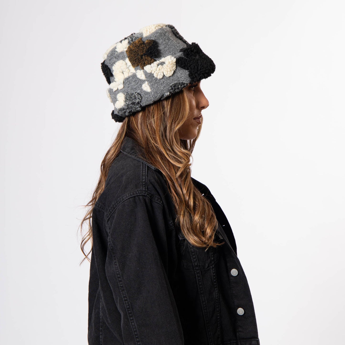 Keyes - Wool Blend Cuffed Beanie with Sherpa Flowers - KNH8084