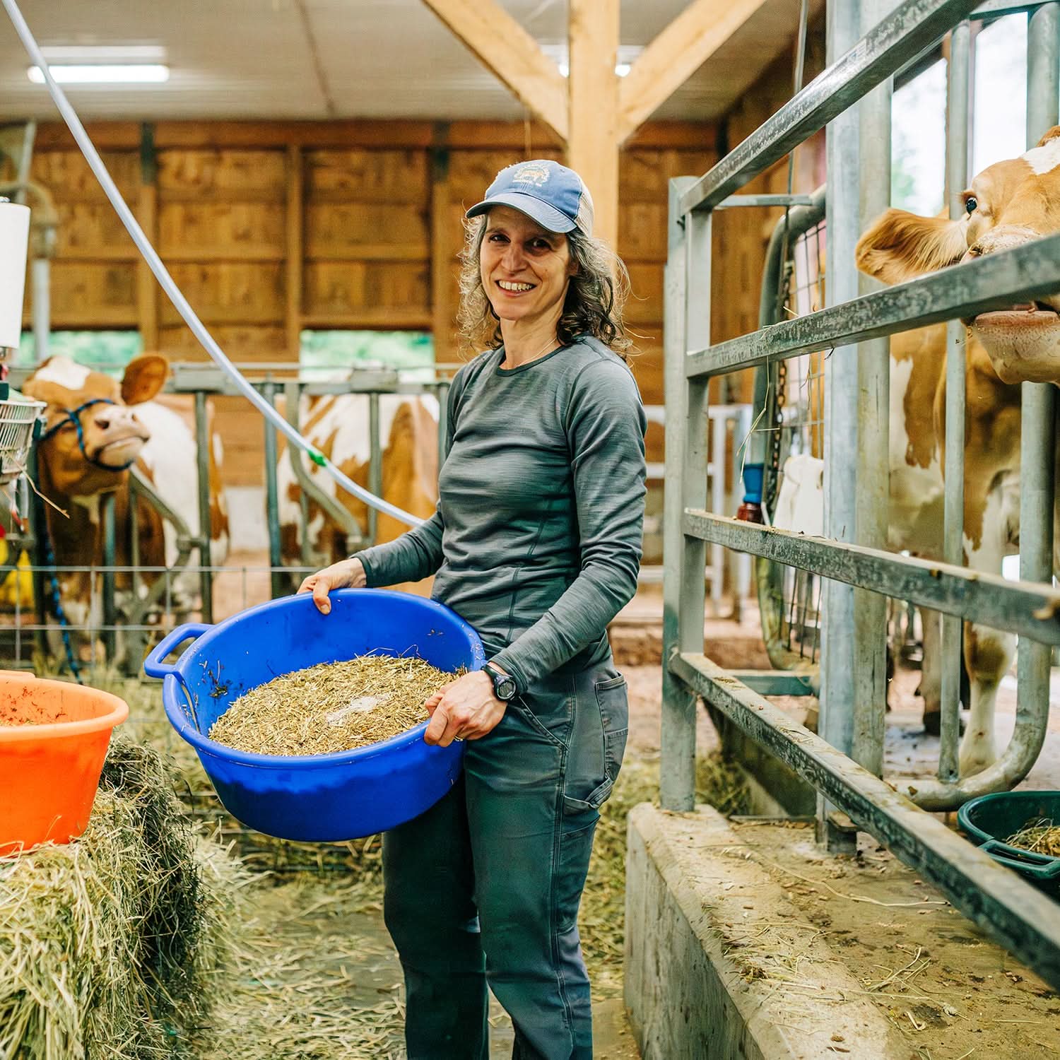 Lightweight Women's Wool Crew Top - 100% Merino Wool - Osadia Concept Store