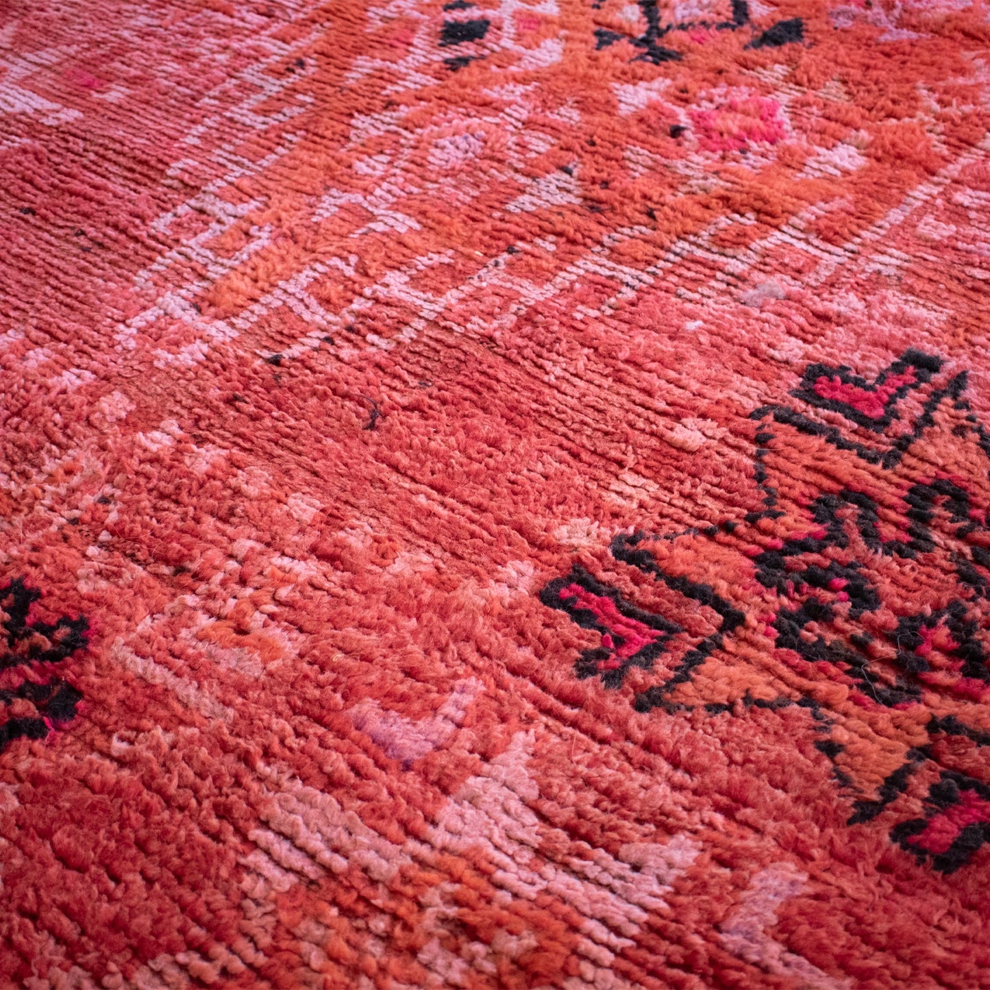Vintage Moroccan Rug | 6'6" x 11'6"