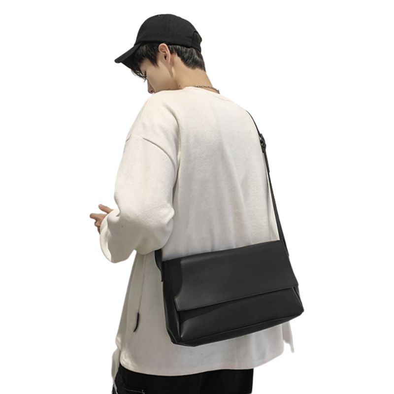Minimalist Messenger Bag