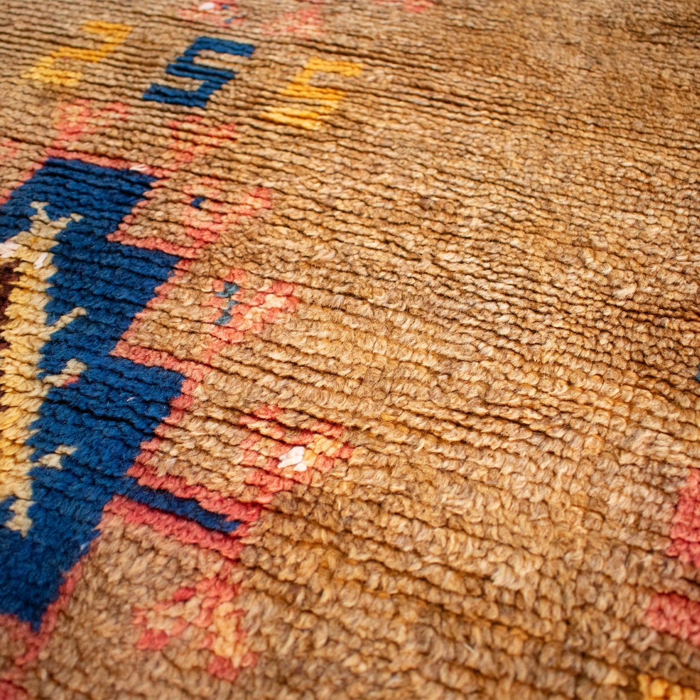 Vintage Moroccan Rug | 3'2" x 3’9”