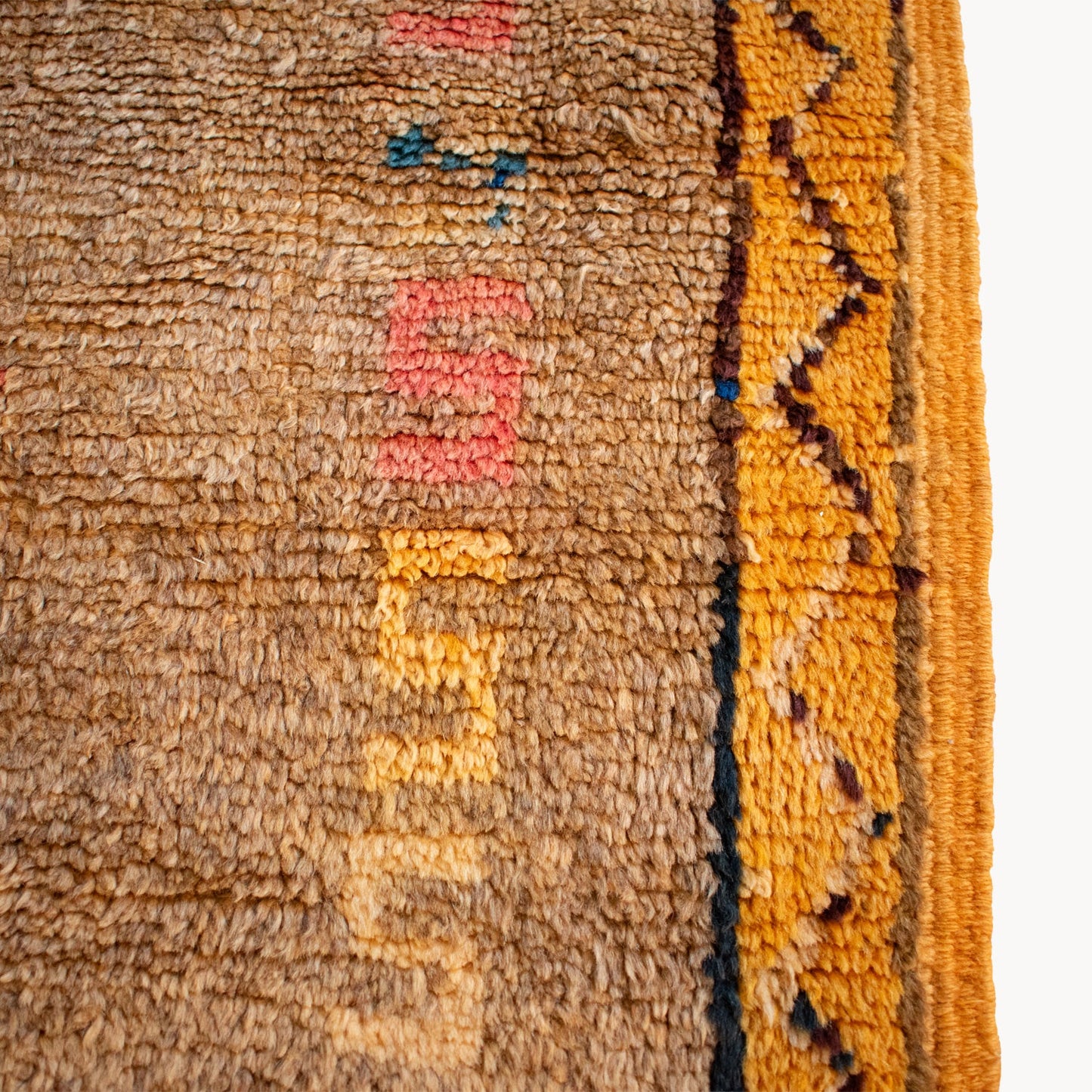 Vintage Moroccan Rug | 3'2" x 3’9”