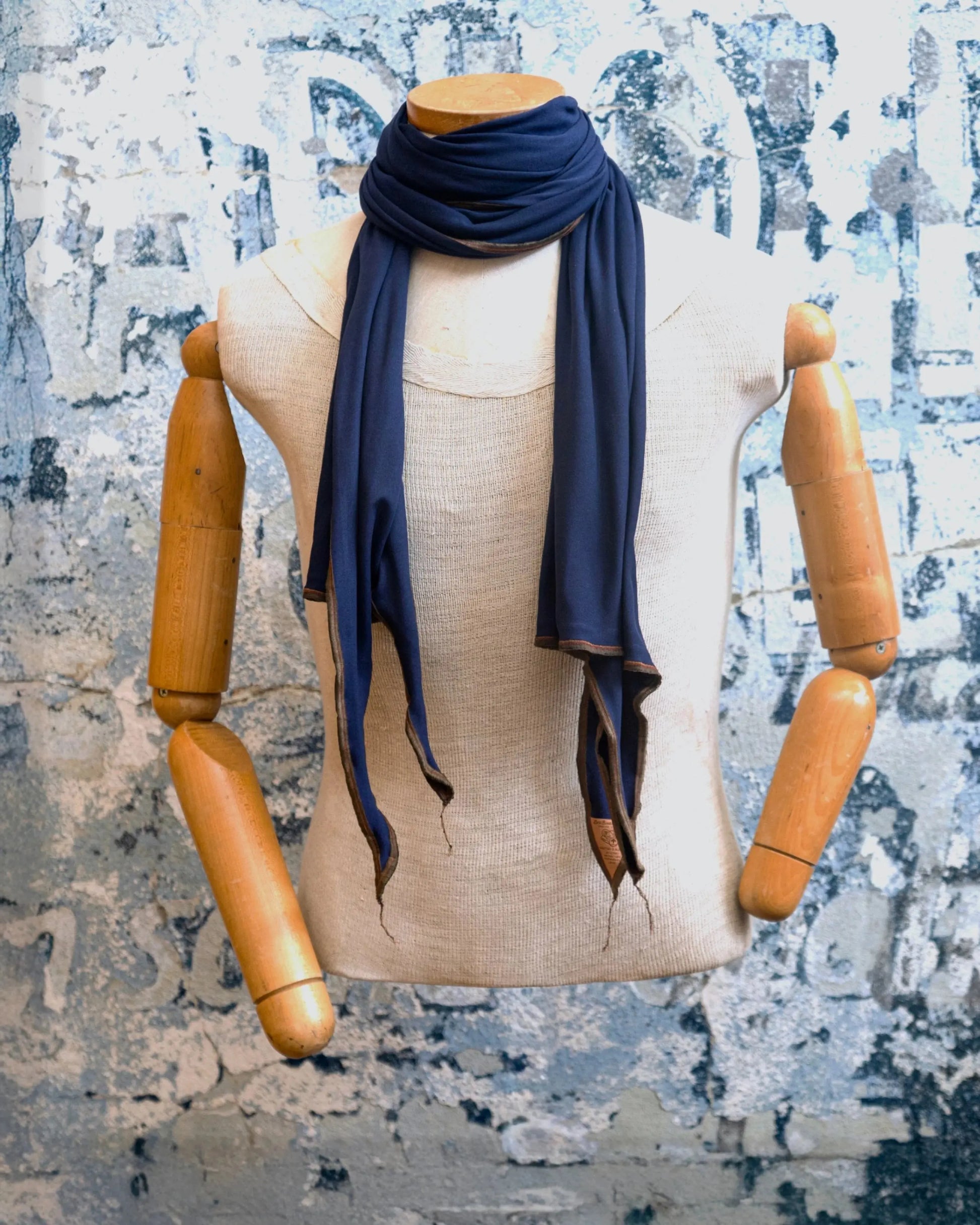 Navy Snuggles Scarf - Osadia Concept Store
