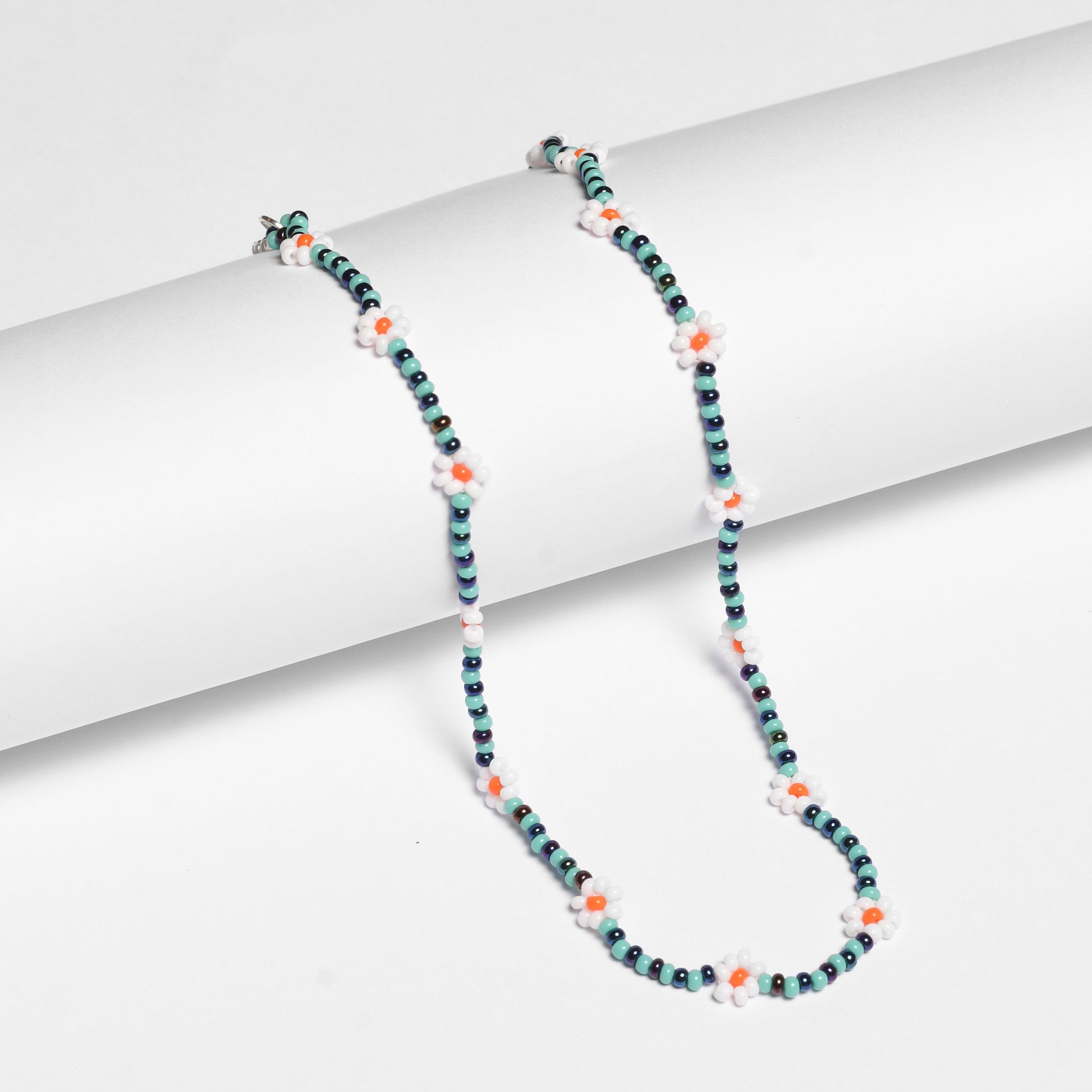 Daisy Seed Bead Choker - Guatemala - Osadia Concept Store