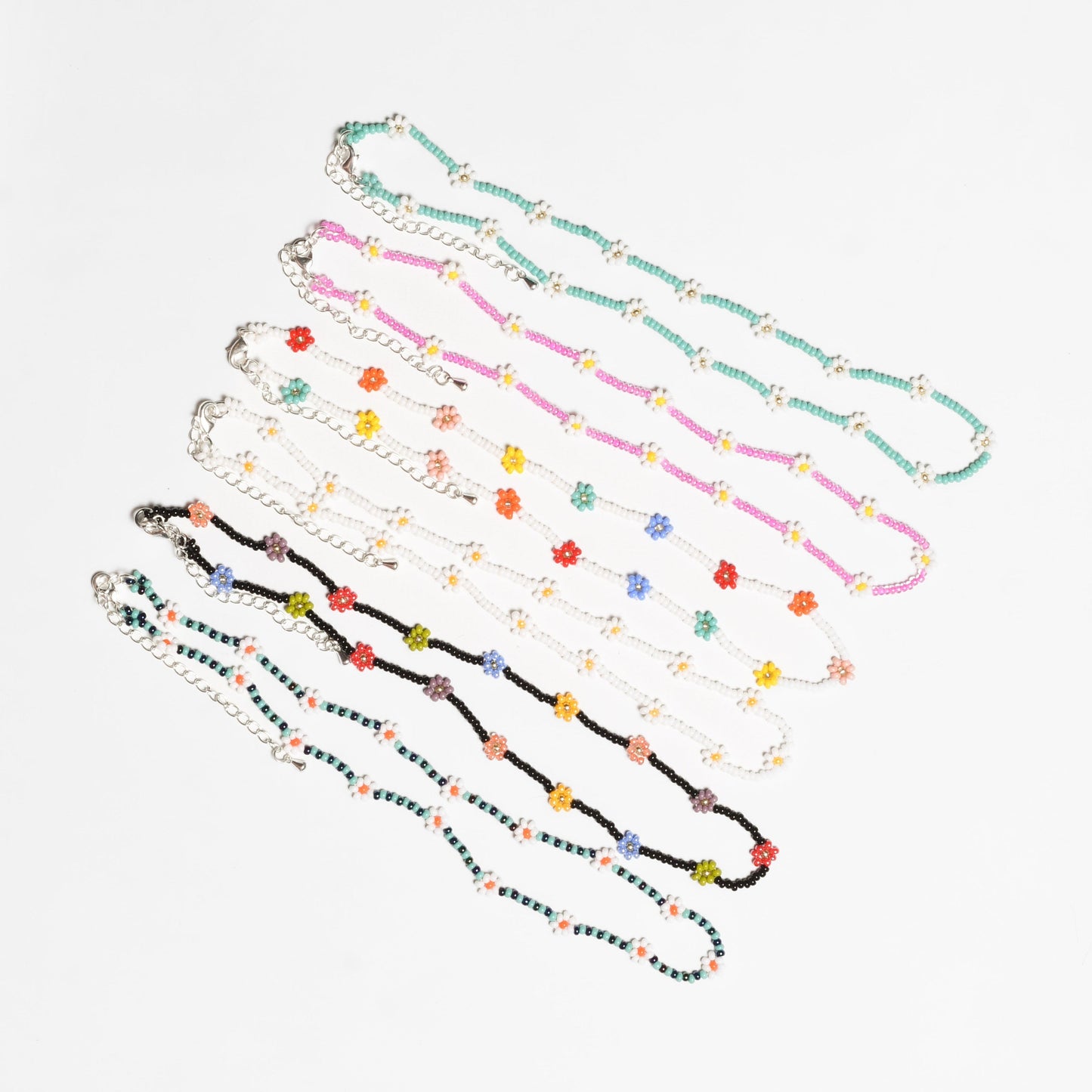 Daisy Seed Bead Choker - Guatemala - Osadia Concept Store