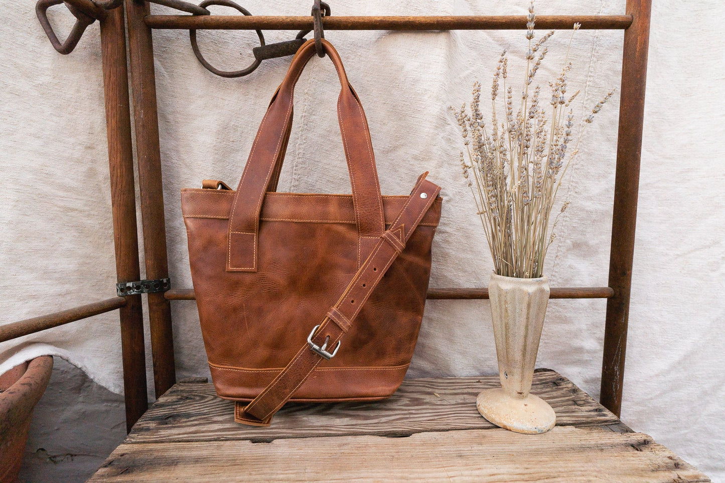 Leather Nich - Tan