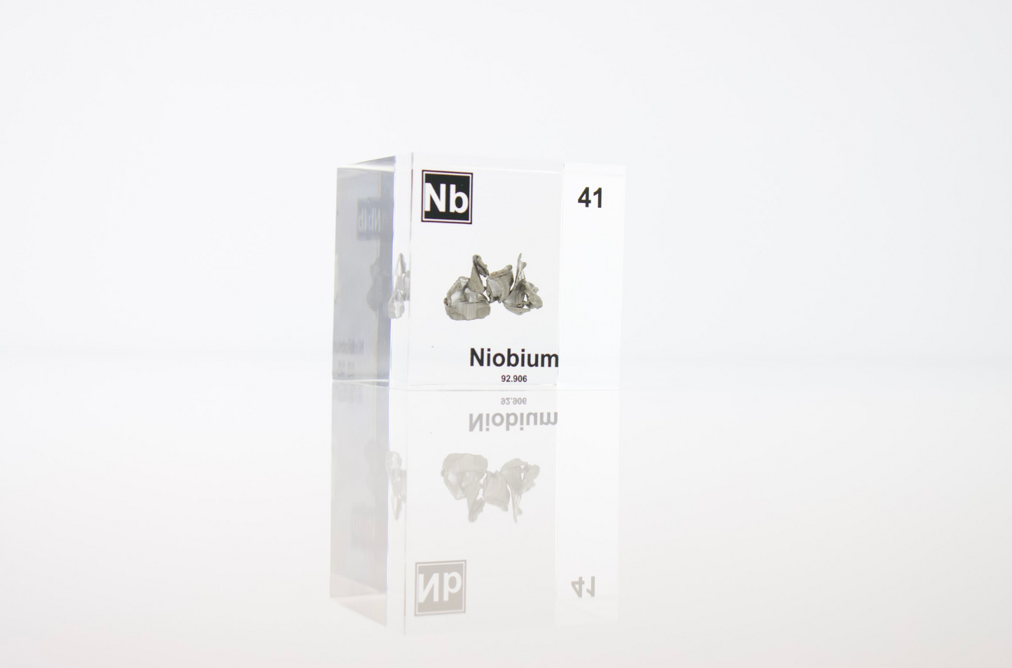 Niobium Element Cube
