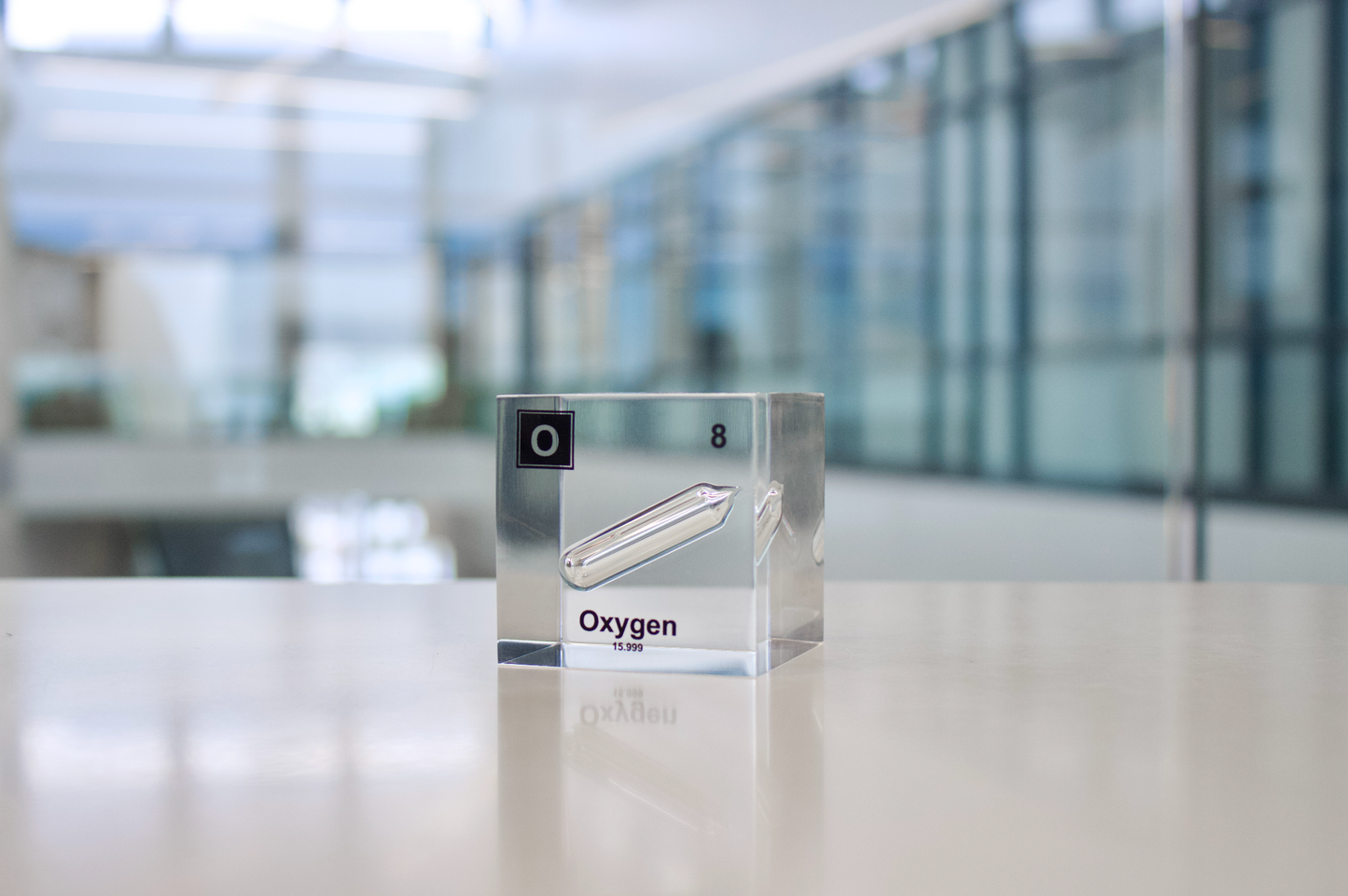 Oxygen Element Cube