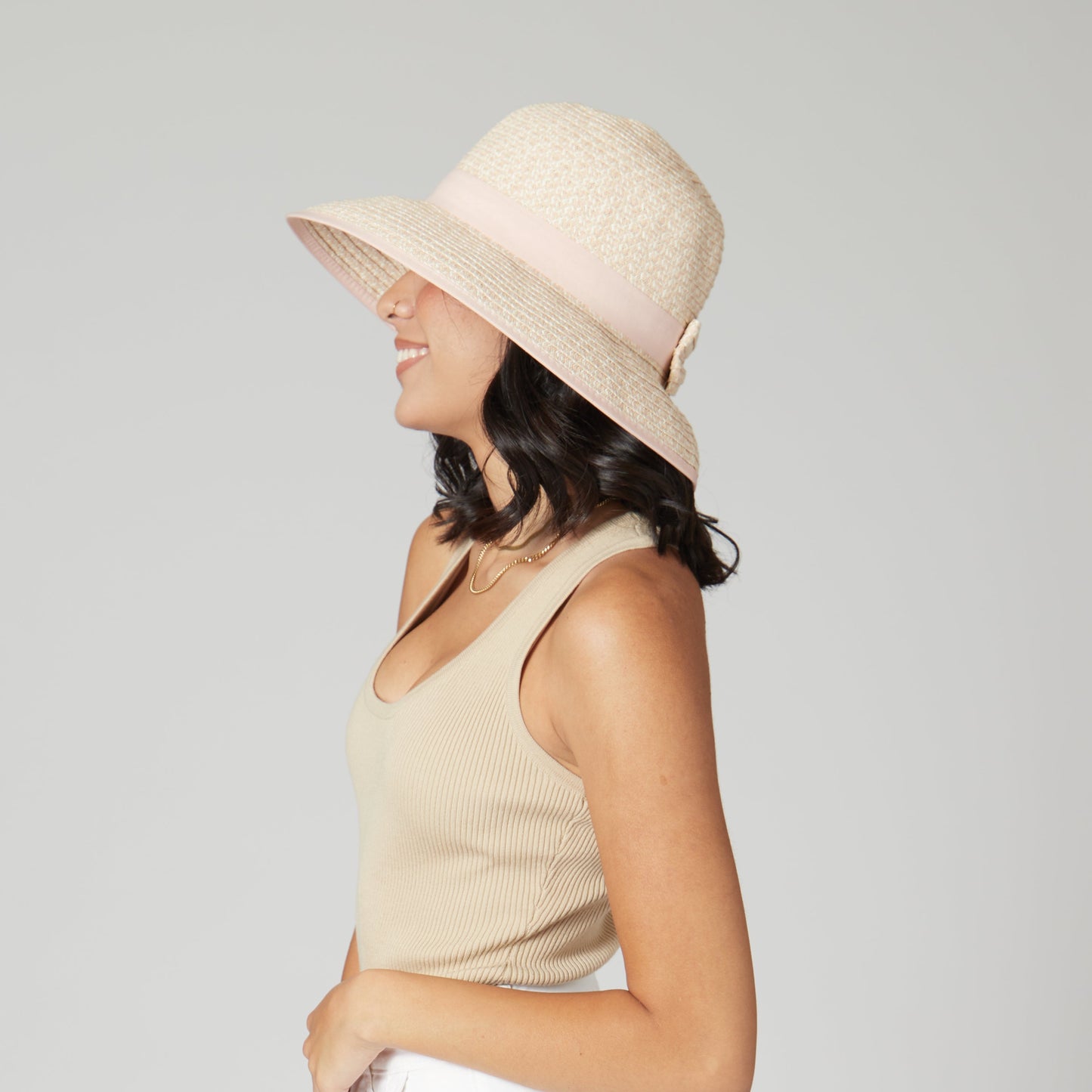 Women's Contrasting Edged Sun Brim Hat with Back Bow