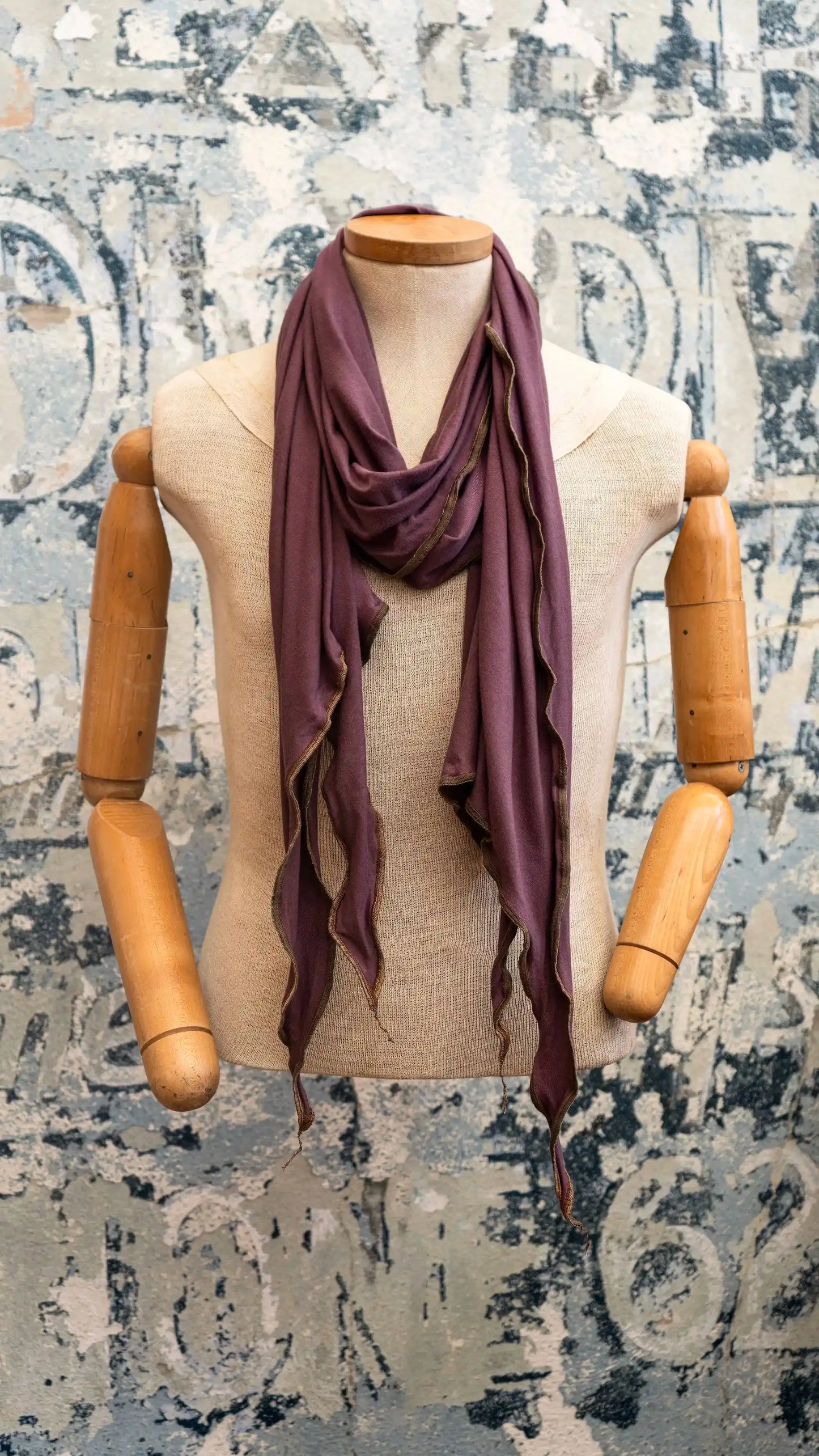 Plum Wisp Snuggle Scarf - Osadia Concept Store