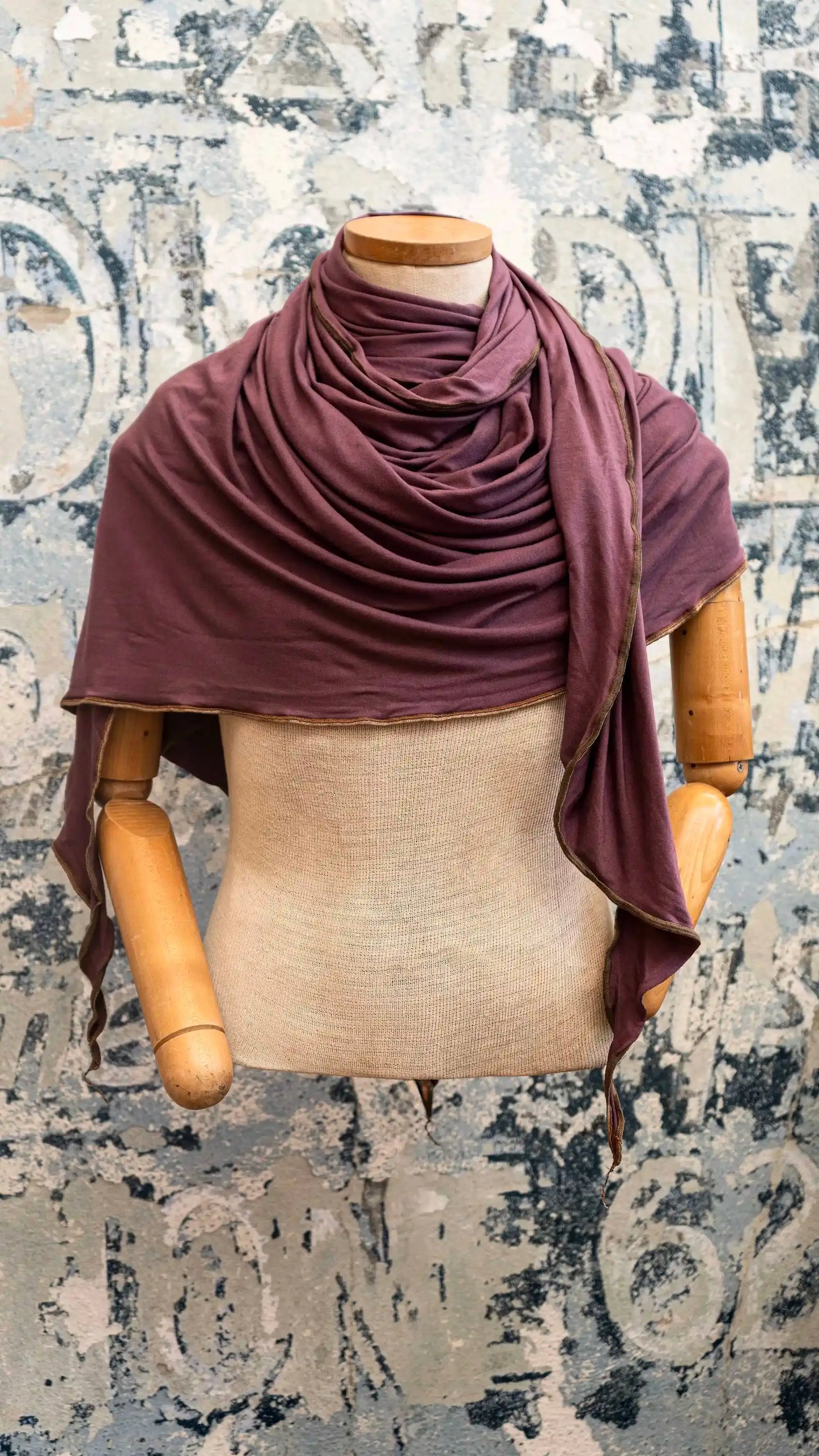 Plum Wisp Snuggle Scarf - Osadia Concept Store