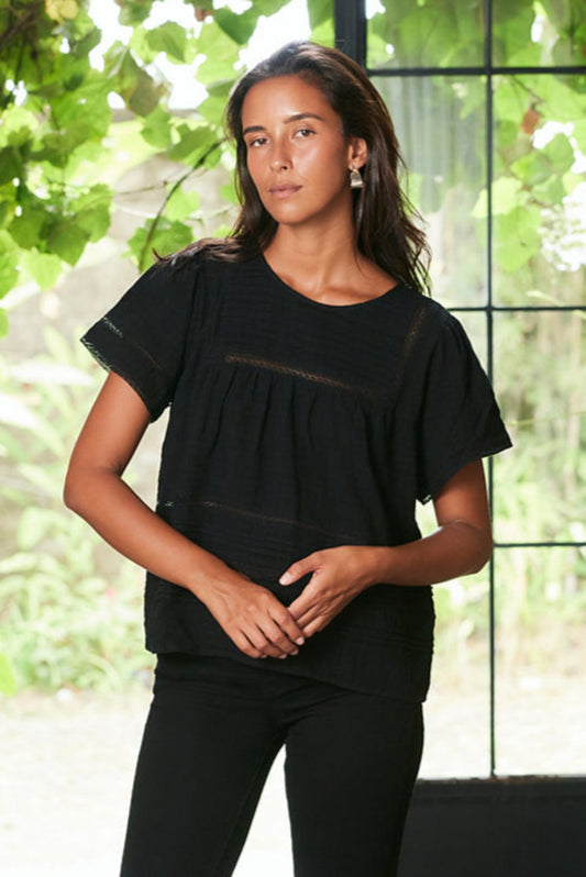 Dawn Tee in Black - Osadia Concept Store