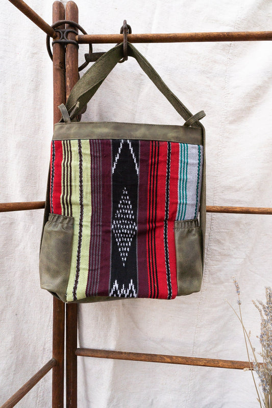 Patzik - Red Nawala - Green Leather